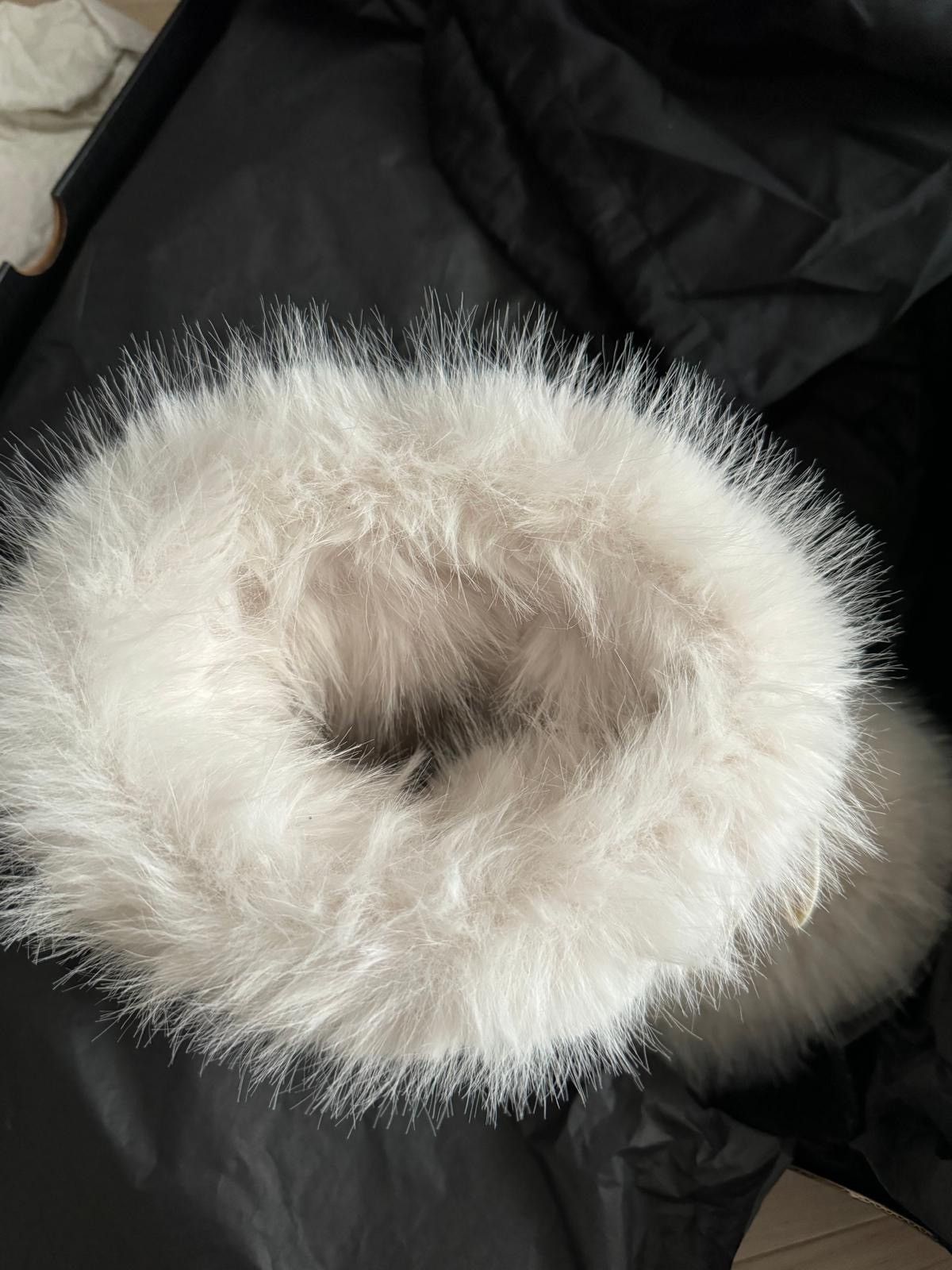 Balenciaga Alaska Mink Faux Fur Low snow boots Size US 8 / EU 41 - 2 Thumbnail