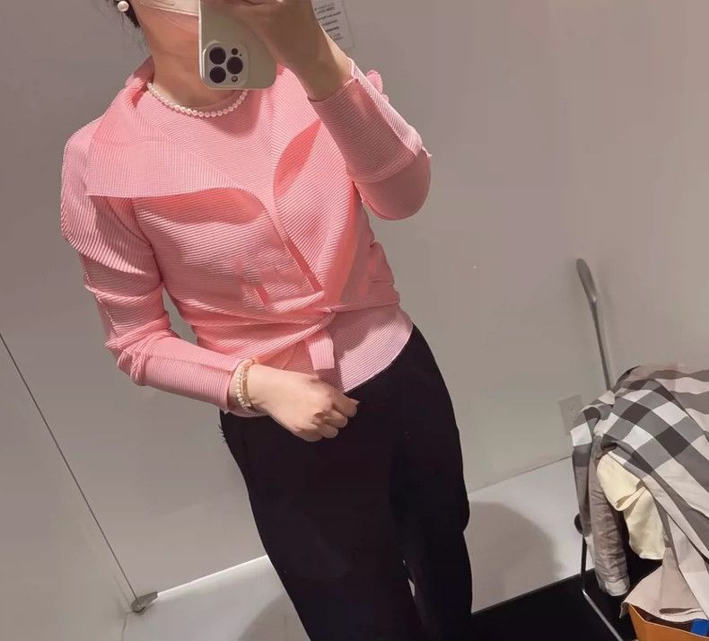 Other Issey Miyake/三宅一生 Pink pleated cardigan Size M / US 6-8 / IT 42-44 - 3 Thumbnail