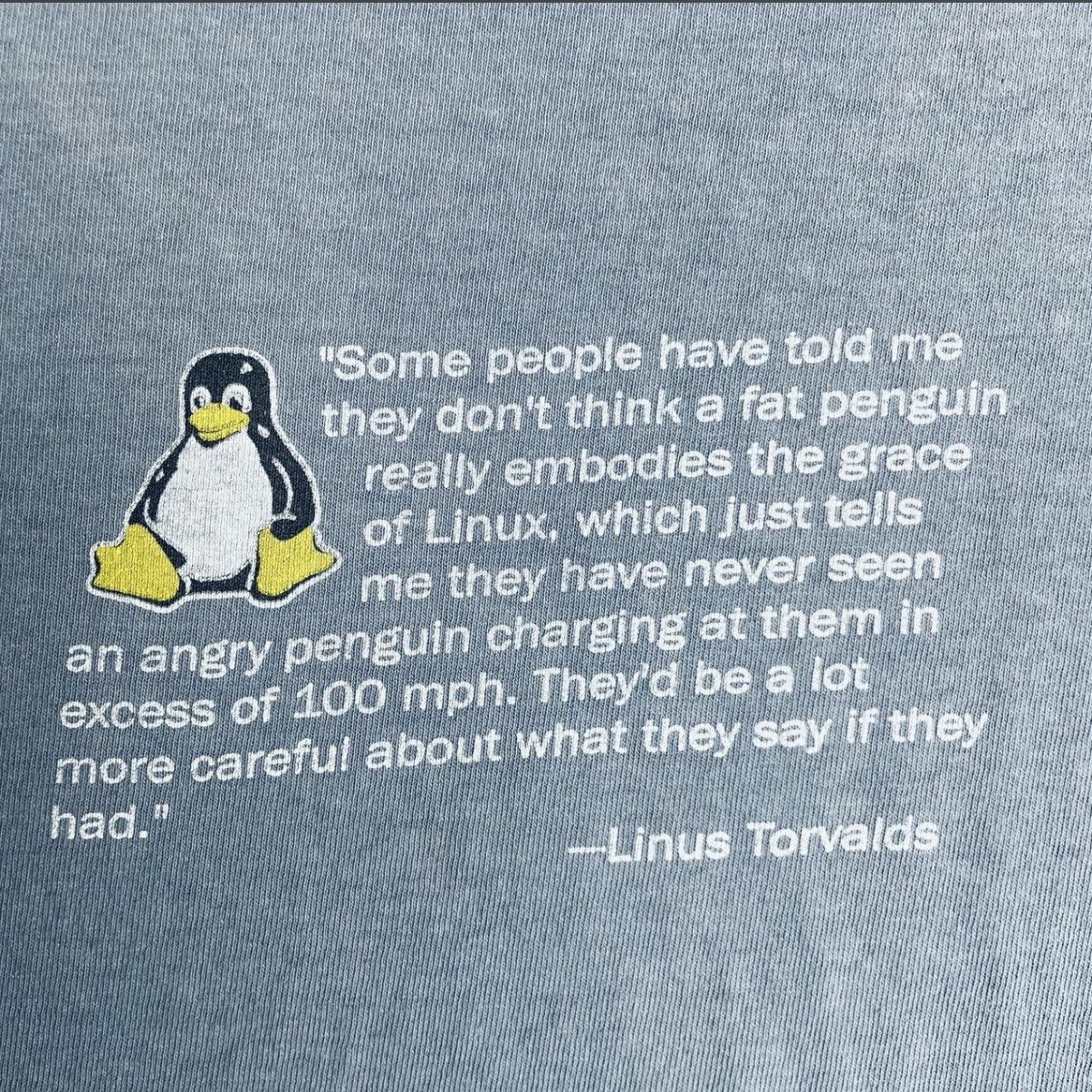 Gildan Sun Faded Vintage Linux Penguin Tee Size US XL / EU 56 / 4 - 5 Thumbnail