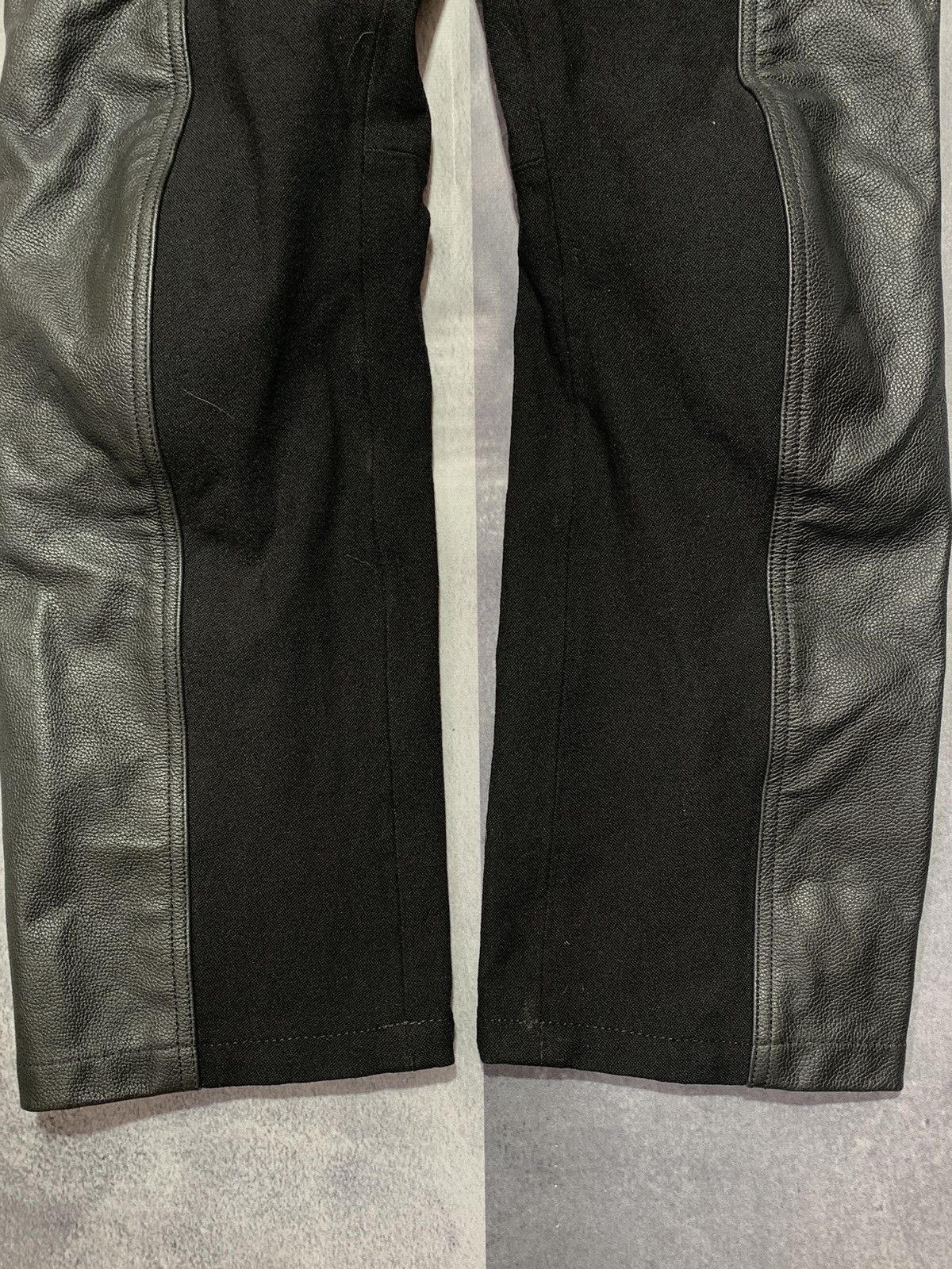 Vintage Vintage Y2K leather motorcycle biker pants size 28 Size 28" / US 6 / IT 42 - 4 Thumbnail
