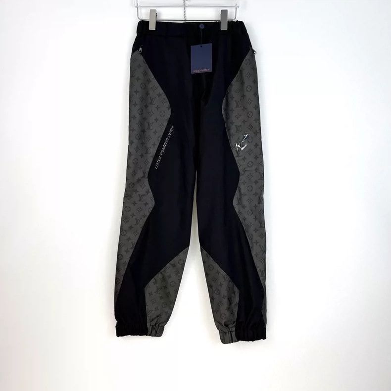 Louis Vuitton Louis Vuitton Black and Grey Paneled Thermally Responsive, Size US 36 / EU 52 - 3 Thumbnail