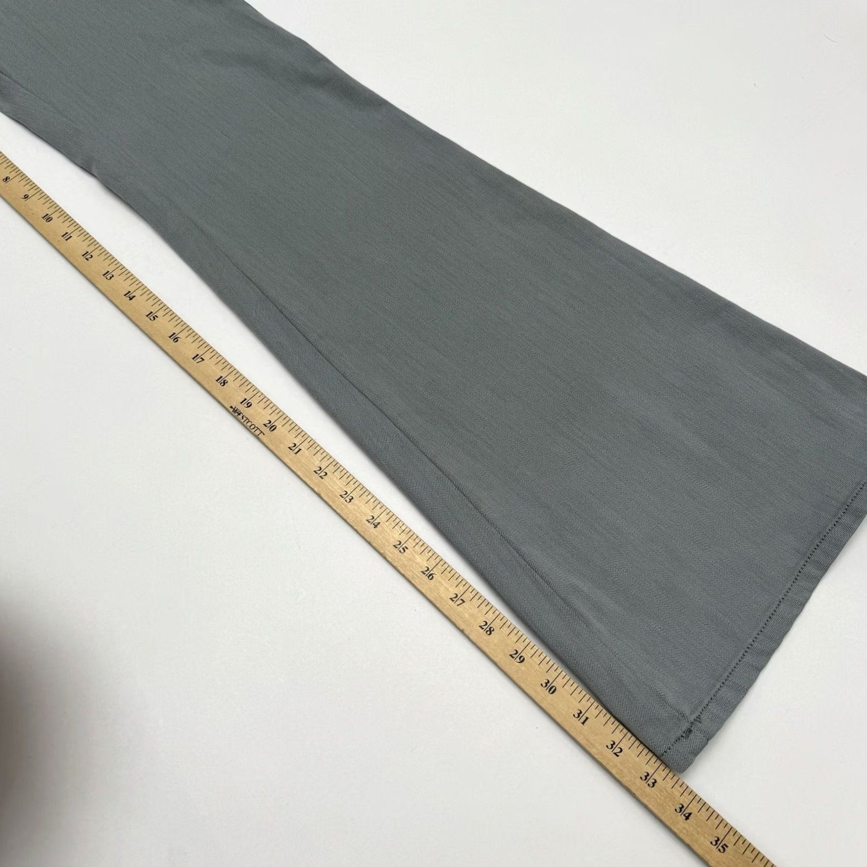 Anthropologie Anthropologie Jeans Flared Denim 28 Regular Women Blue 28x33 Pilcro & The Letterpress Womens Slim Solid China Denim jeans Women Size 28" / US 6 / IT 42 - 5 Thumbnail