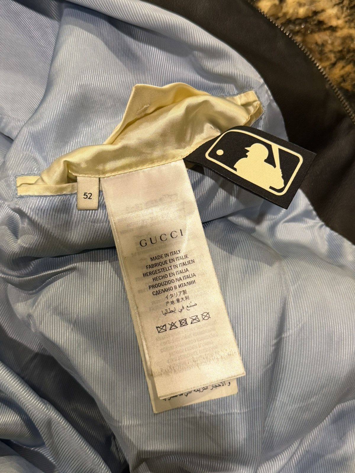 Gucci × MLB Gucci x MLB AW18 Pirates Black Leather Bomber Varsity Jacket Size US L / EU 52-54 / 3 - 18 Thumbnail
