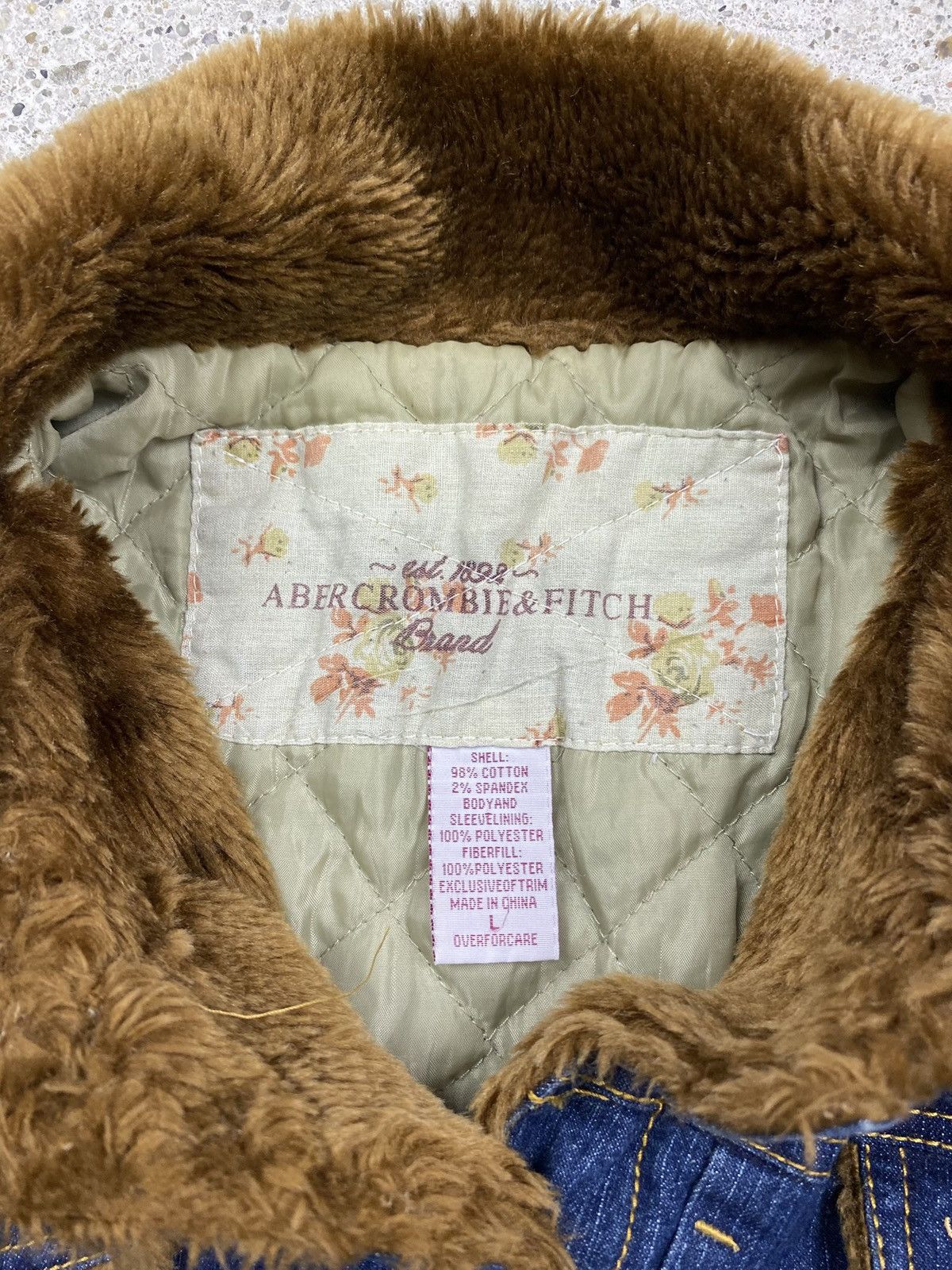 Abercrombie & Fitch Abercrombie & fitch denim jeans jacket fux fur vintage Size M / US 6-8 / IT 42-44 - 3 Thumbnail