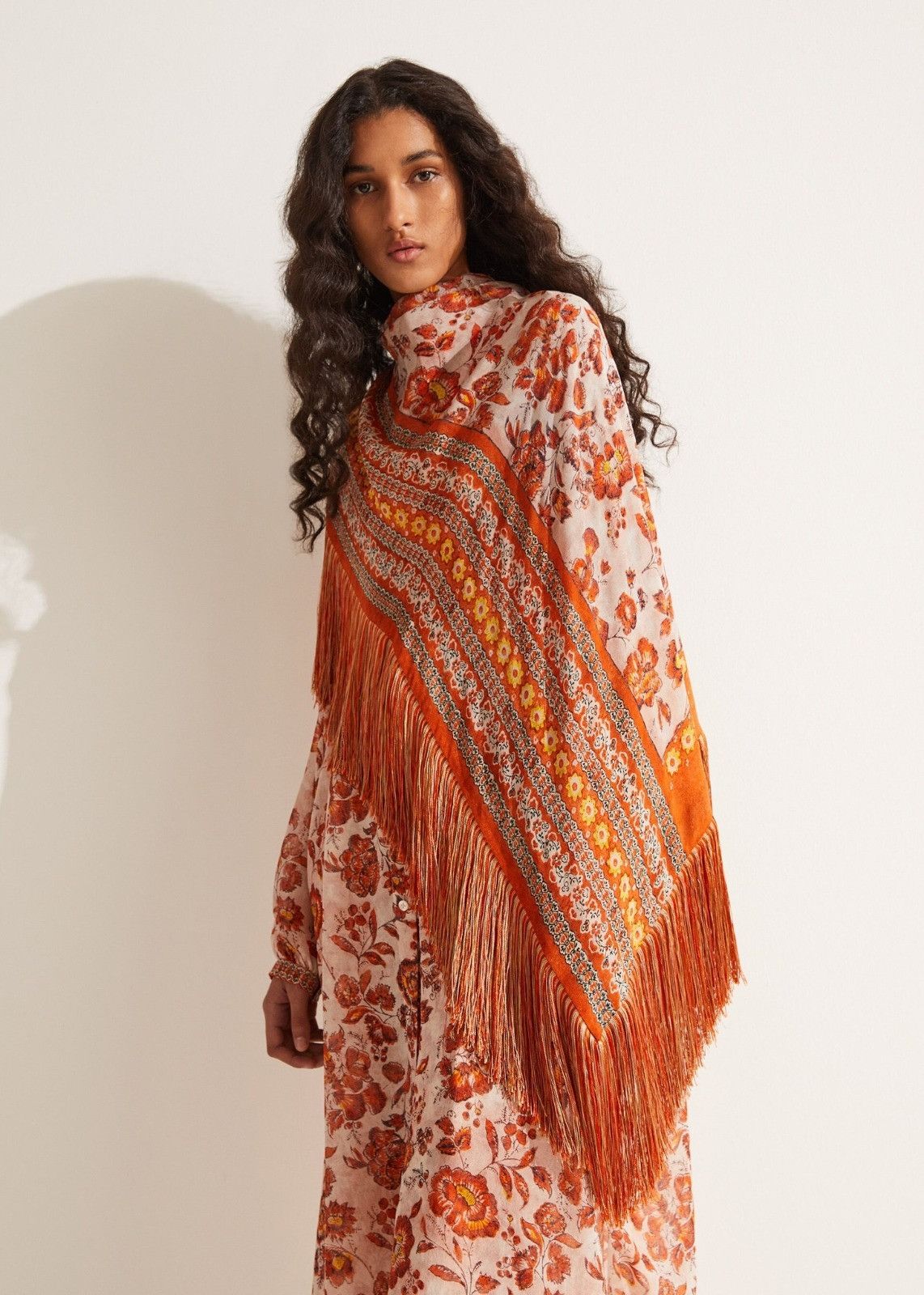 Loro Piana o1srvl11e0824 Size: OS / Oversized Shawl in Multicolor Size ONE SIZE - 2 Thumbnail