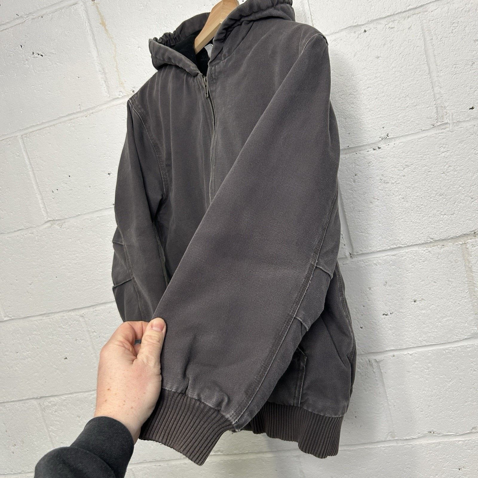Carhartt Vintage Carhartt Hooded Active Jacket “Grey” Size XS / US 0-2 / IT 36-38 - 11 Thumbnail