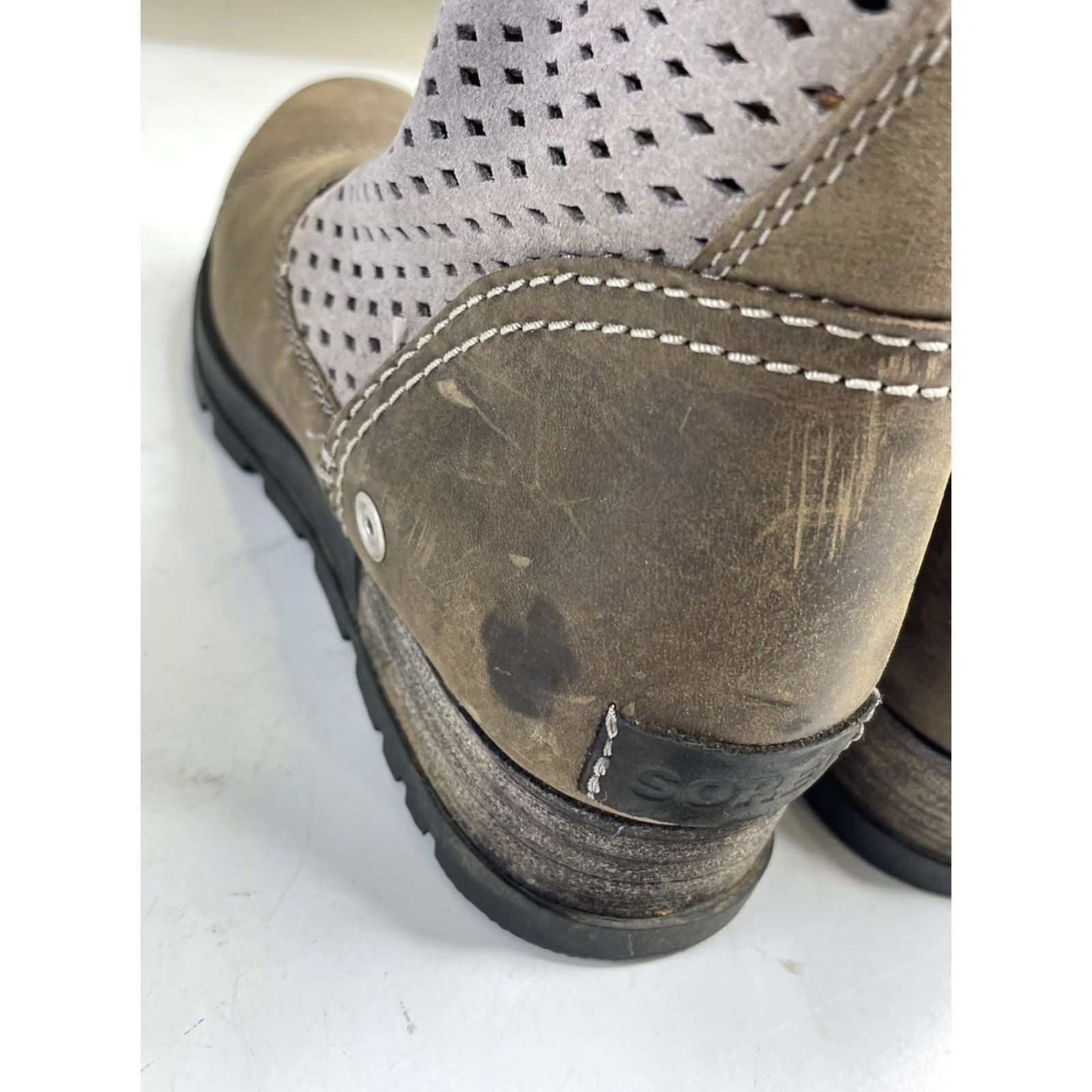 SOREL Sorel Major Pull On Boot Womens 7 Gray Leather Mid-Calf Buckle Laser Cut Perforated Casual Travel Size US 7 / IT 37 - 7 Thumbnail