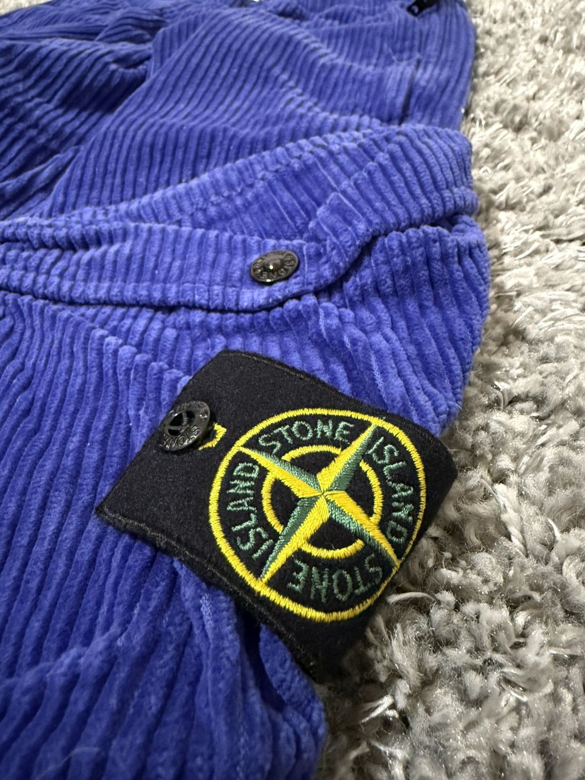 Stone Island Corduroy cargo pants Size US 31 - 6 Thumbnail