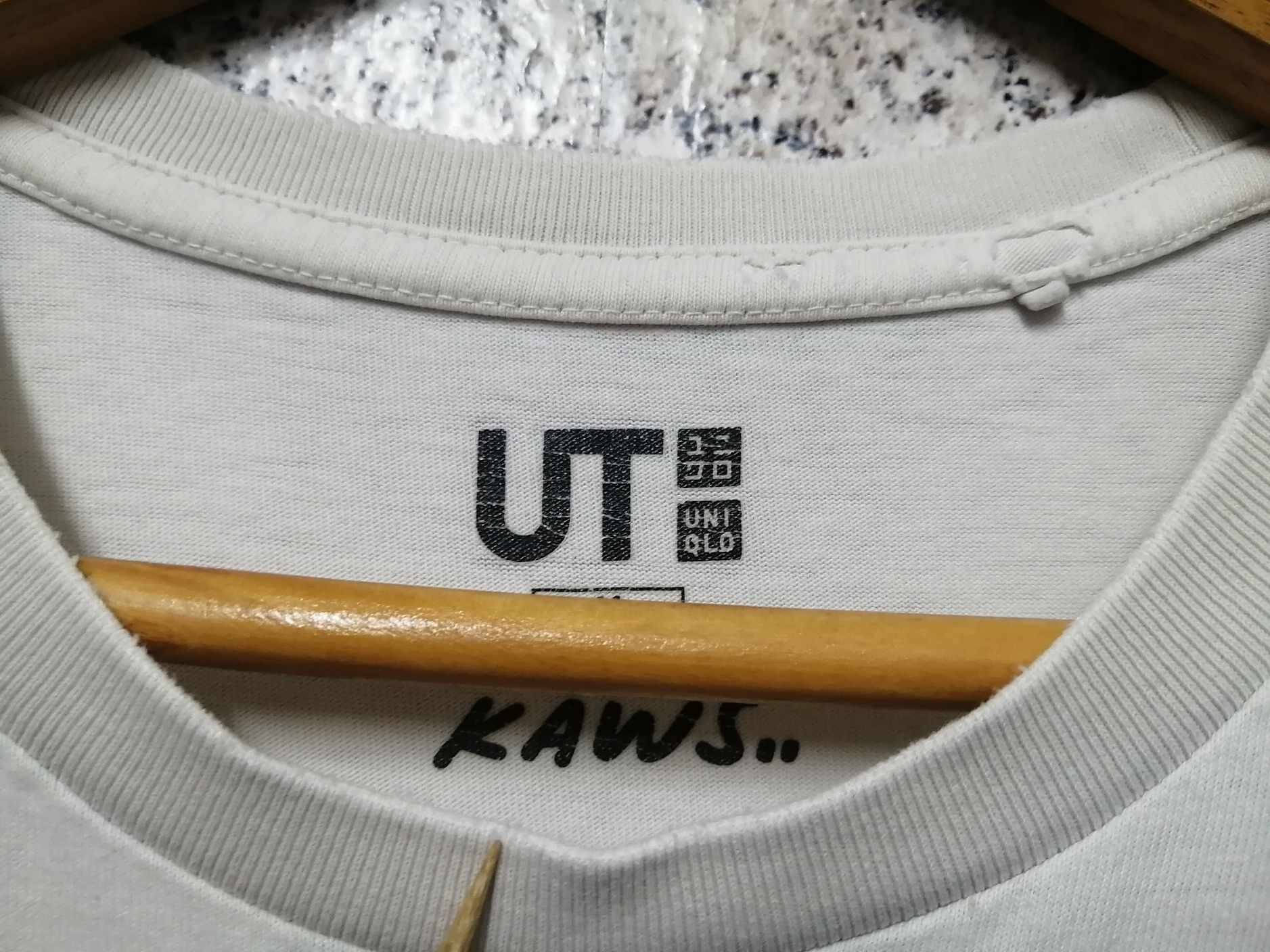 Japanese Brand × Kaws × Vintage KAWS TEE VERY RARE Size US M / EU 48-50 / 2 - 8 Thumbnail