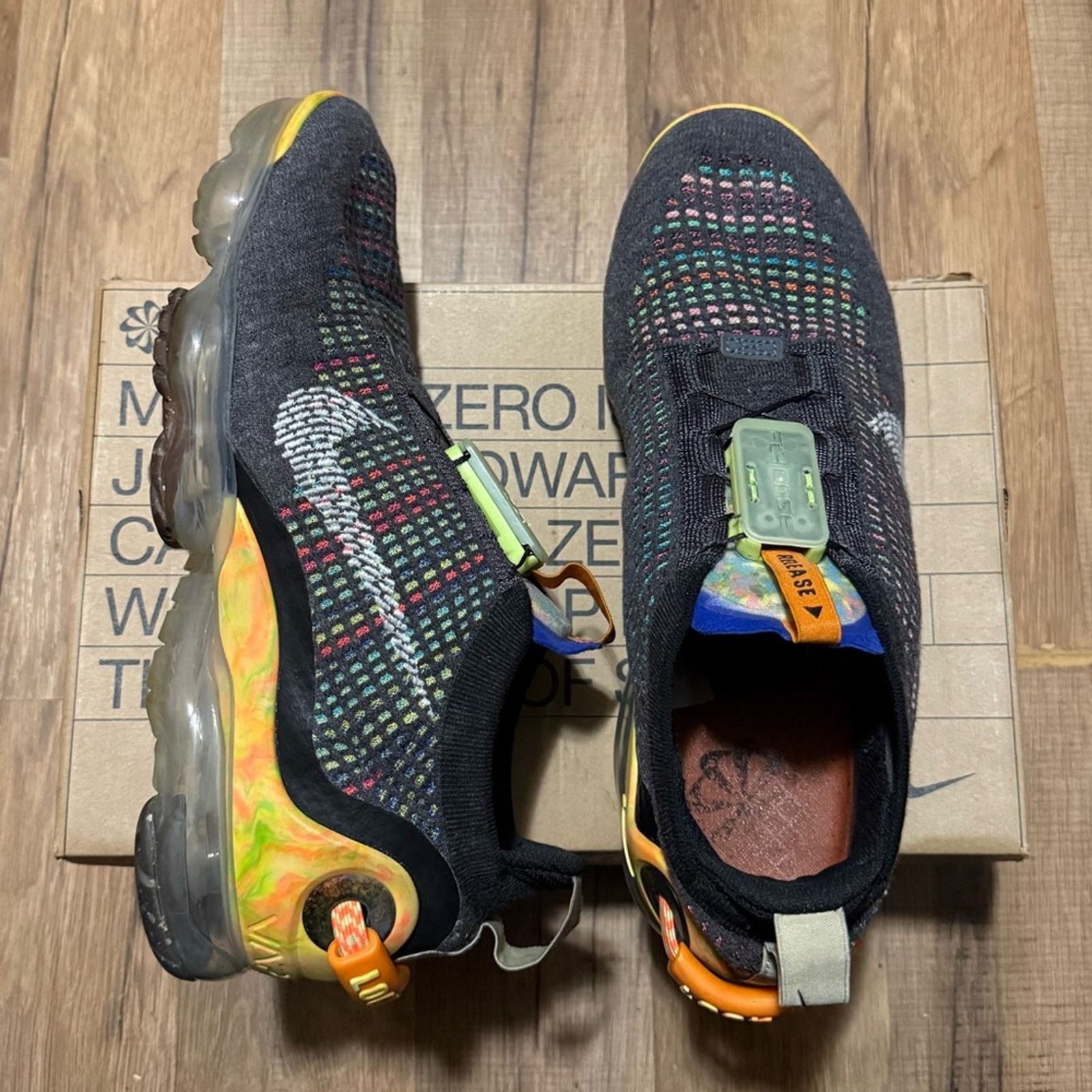 Nike Nike Air Vapormax 2020 Flyknit Iron Grey Multi Color Size US 9.5 / EU 42-43 - 1 Thumbnail