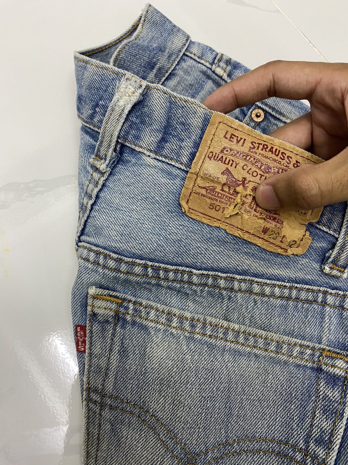 Levi's × Vintage LEVIS 501 VINTAGE DISTRESSED DENIM JEANS MADE IN USA Size US 28 / EU 44 - 10 Thumbnail