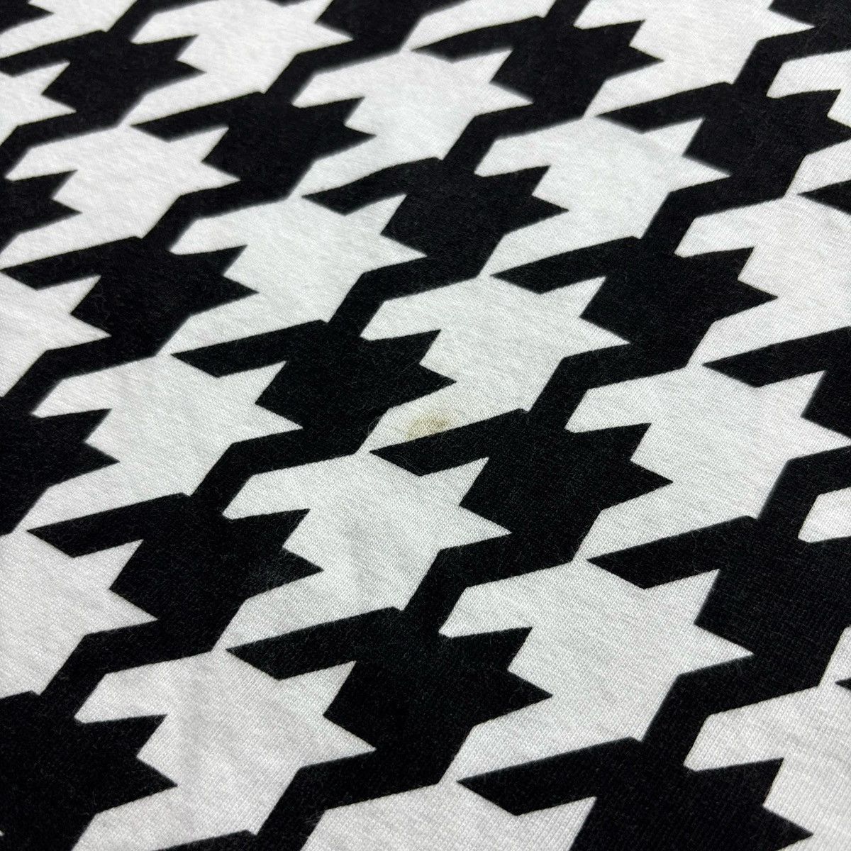 Comme des Garcons Comme des garcons houndstooth print shirt Size US M / EU 48-50 / 2 - 5 Thumbnail