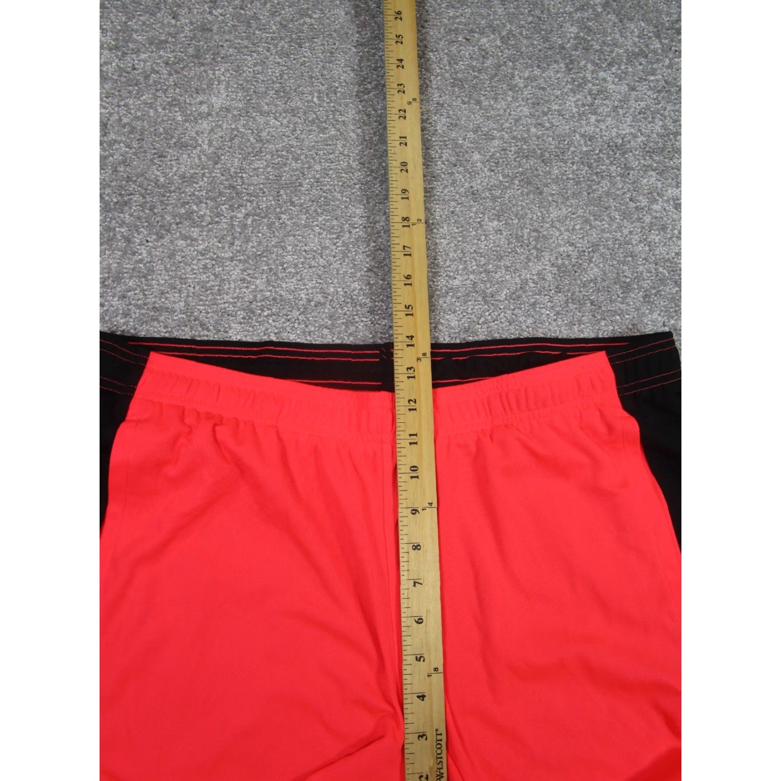 Under Armour Under Armour Shorts Womens 2XL Orange Red Colorblock Lightweight Gym Size 40" / US 18 - 5 Thumbnail