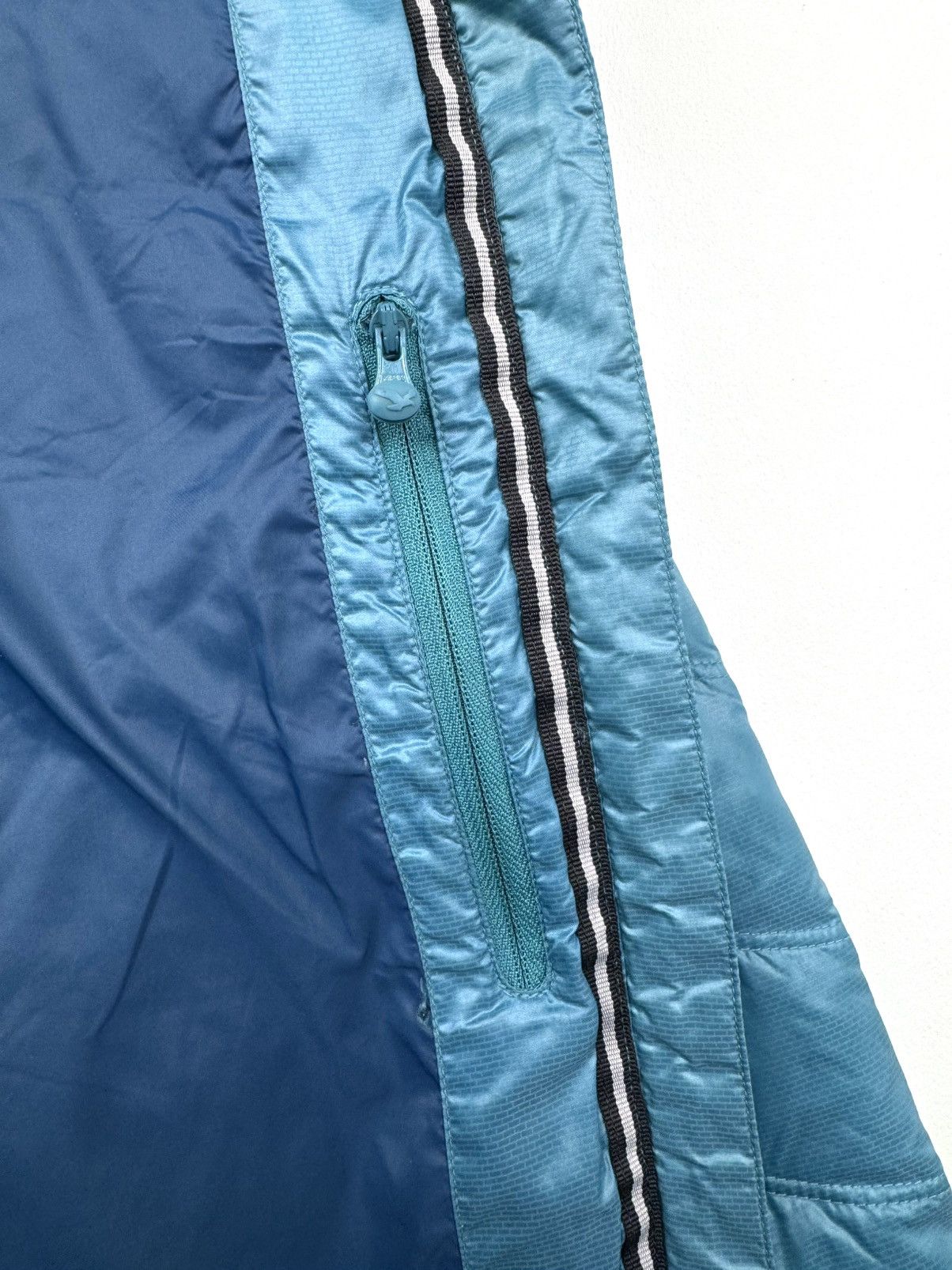 SALEWA Salewa Women Lightweight Down Puffer JacketLight Blue Size L Size L / US 10 / IT 46 - 11 Thumbnail