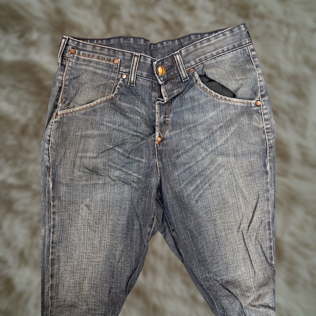 Levi's VINTAGE Levi’s Engineered Jeans Twisted - 30x34 - Blue - Men - W30 L34 - 90s - Rare Red Stitching - Button - Denim - Wide-Leg - Medium Wash Size US 30 / EU 46 - 1 Thumbnail
