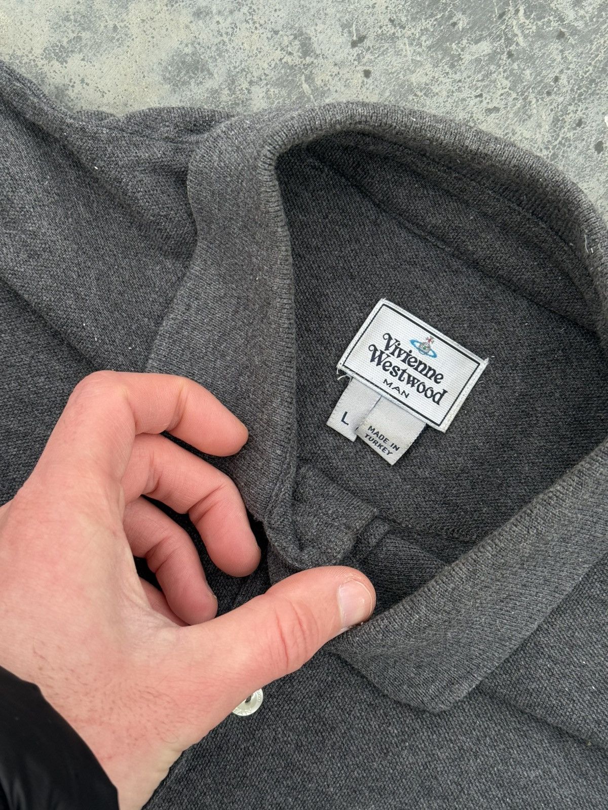 Vivienne Westwood Vintage Vivienne Westwood Polos Grey T-shirt Size US L / EU 52-54 / 3 - 3 Thumbnail