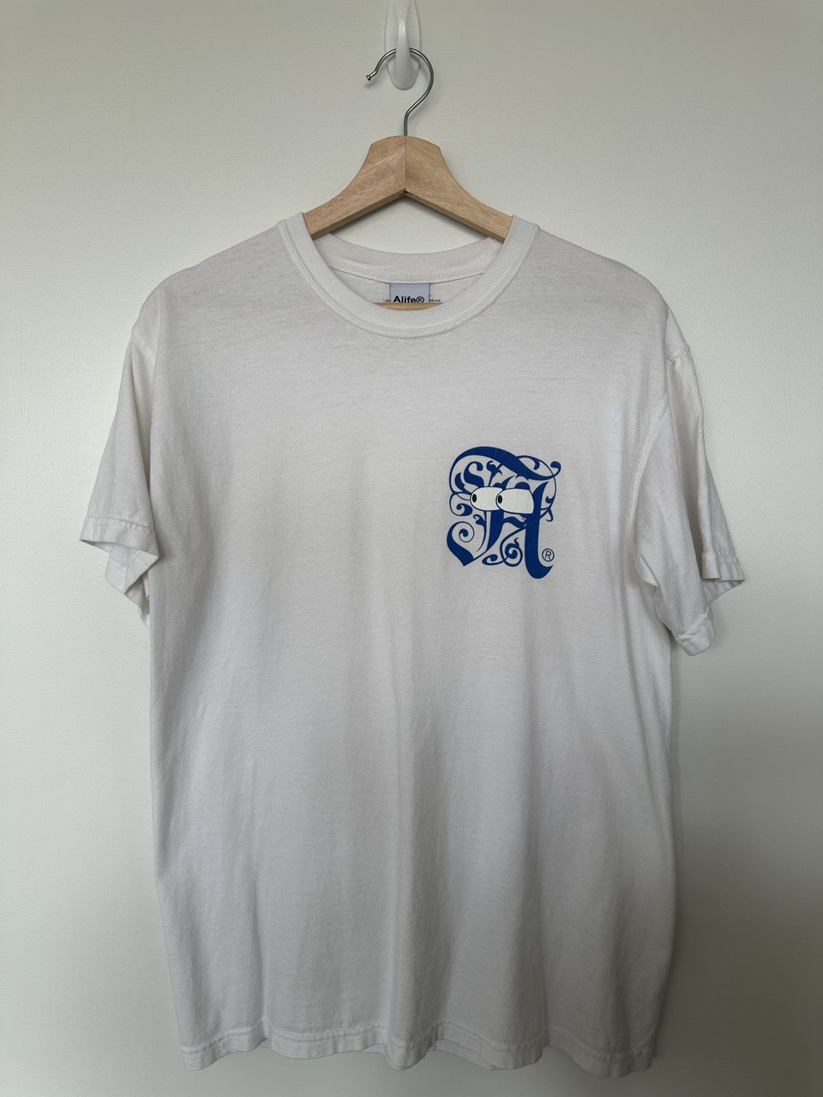 Alife ALIFE Antique A Eyes Tee White Size US M / EU 48-50 / 2 - 2 Thumbnail