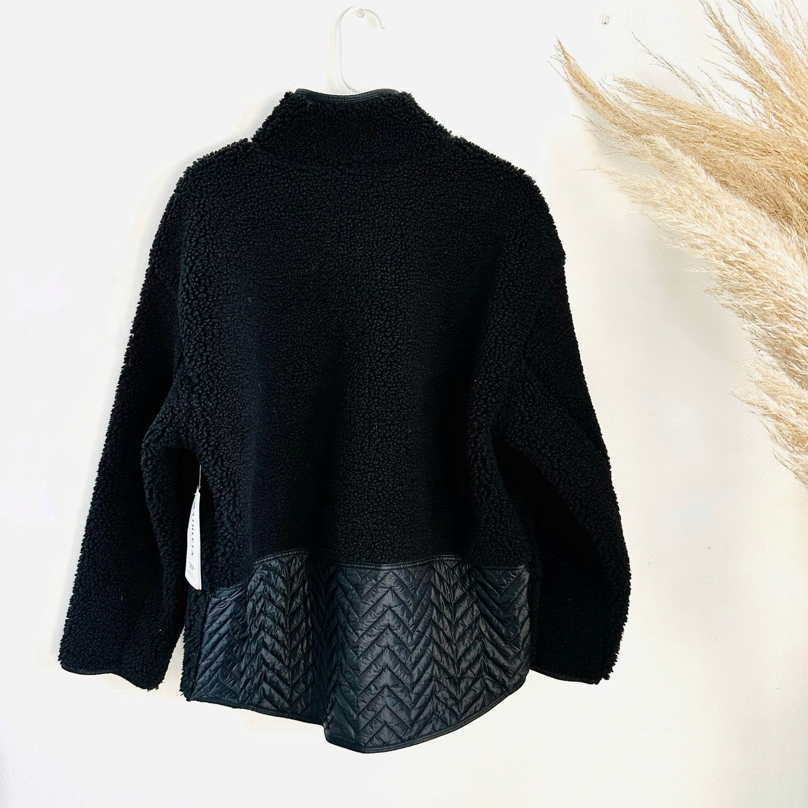 Athleta NEW ATHLETA Black Sherpa Teddy Coat Button Jacket Sweater Size L / US 10 / IT 46 - 5 Thumbnail
