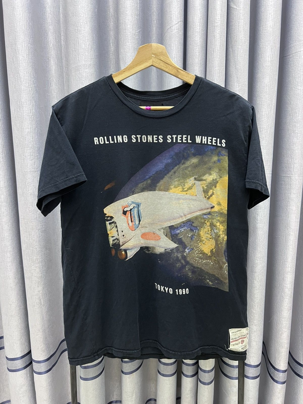 Band Tees Rolling Stones Steel Wheels Tokyo 1990 Tour Tee Size US M / EU 48-50 / 2 - 1 Thumbnail
