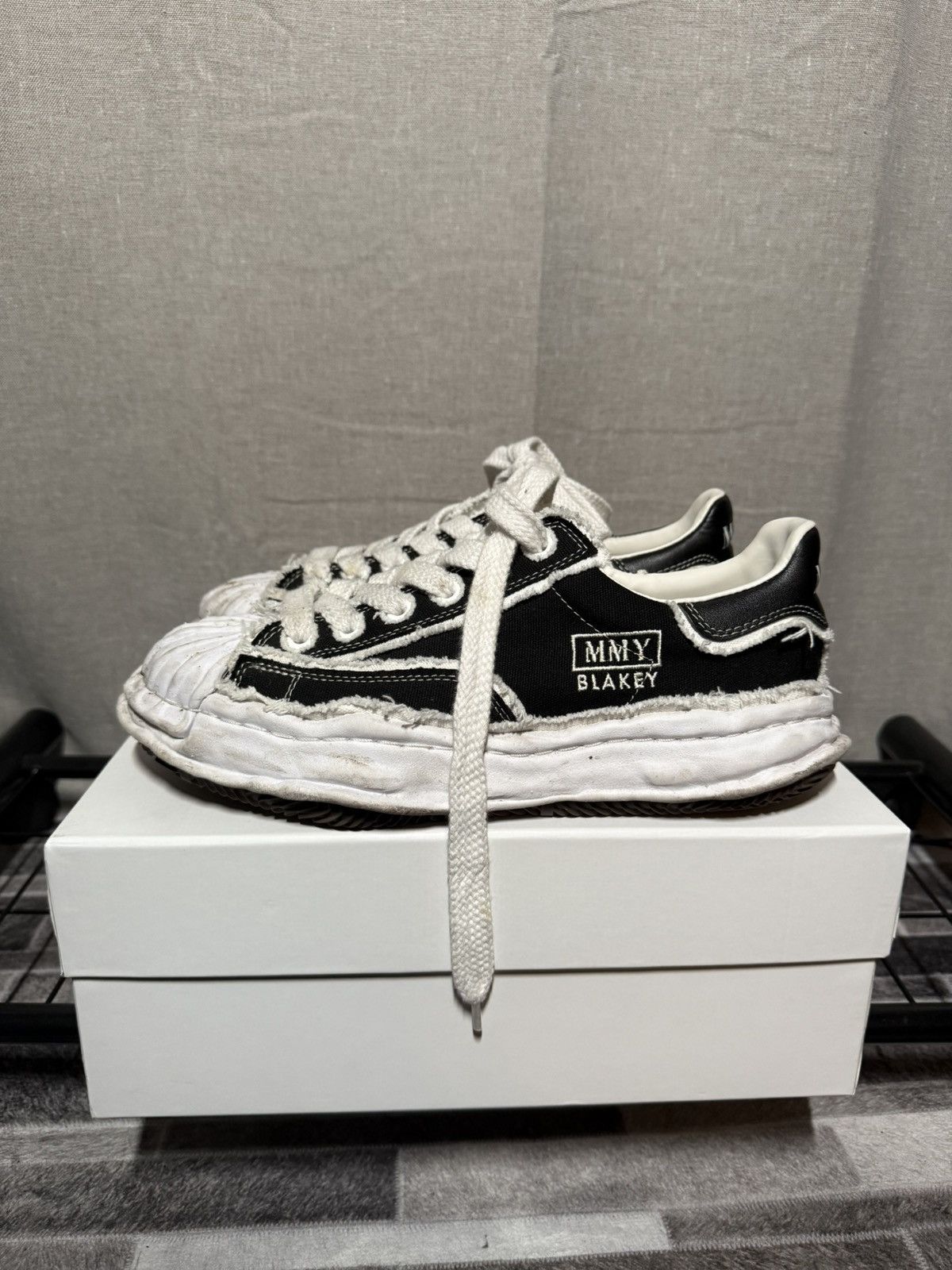 Maison MIHARA YASUHIRO Maison Mihara Yasuhiro Blakey Size US 10.5 / EU 43-44 - 1 Thumbnail