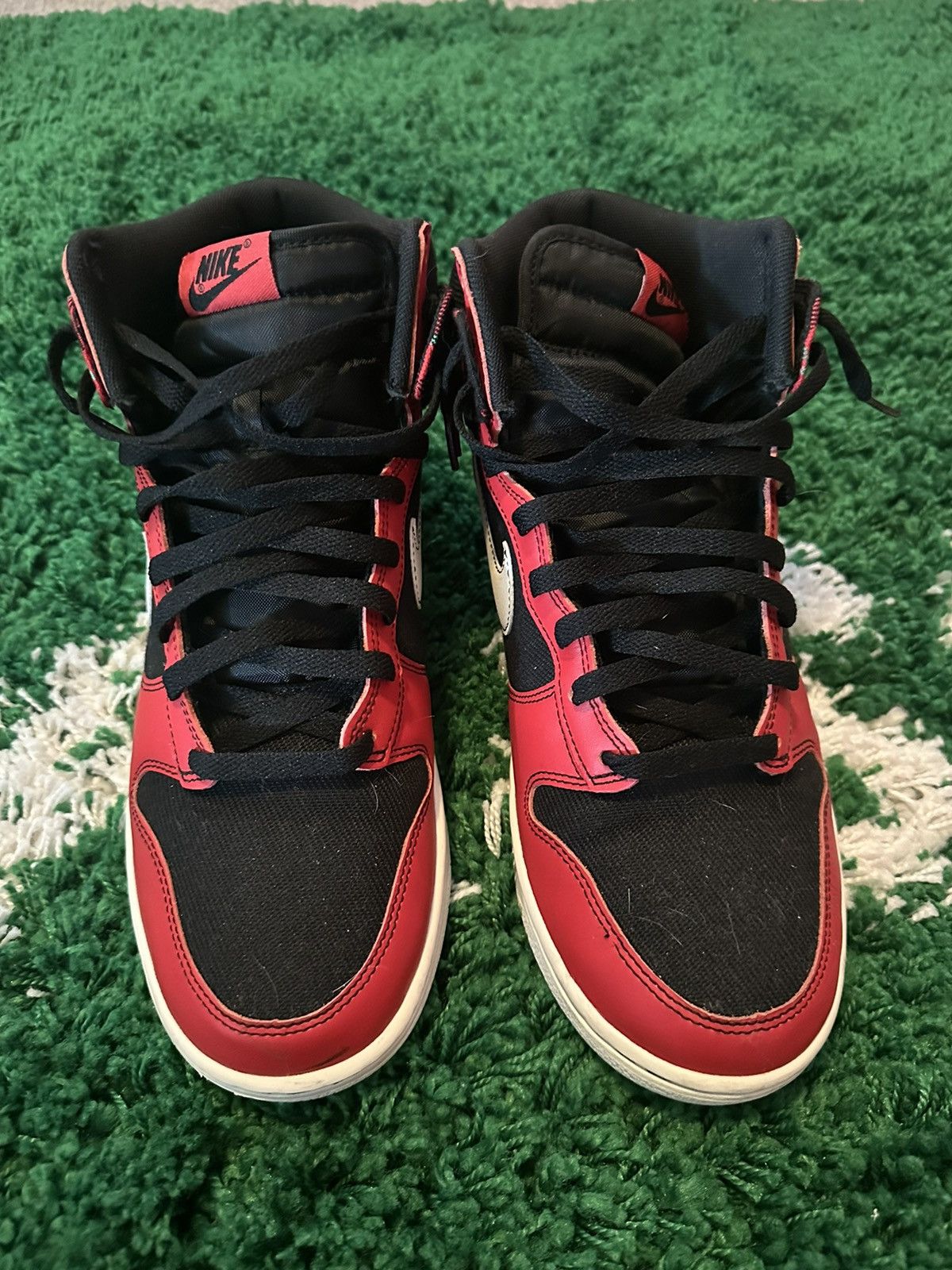 Nike Dunk Hi SE Plaid Red Sneakers 11 Size US 11 / EU 44 - 4 Thumbnail