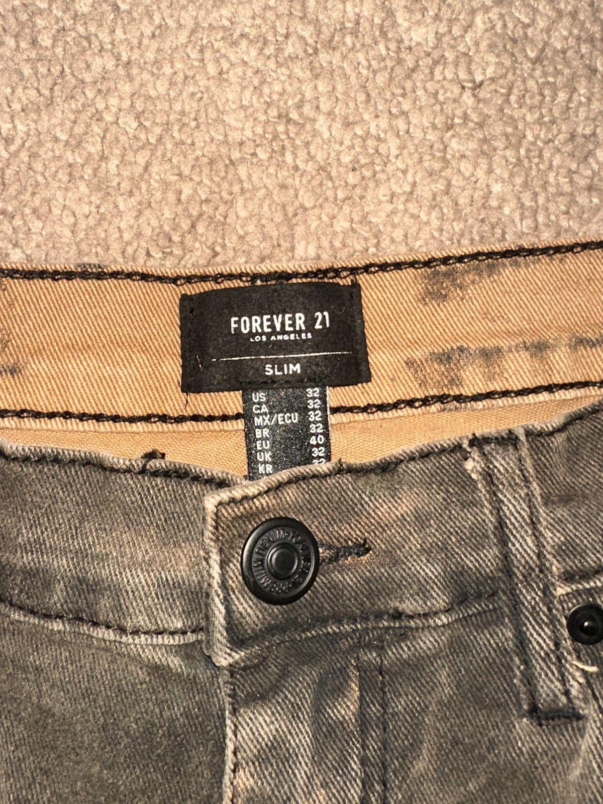 Other Forever 21 Size US 30 / EU 46 - 1 Thumbnail