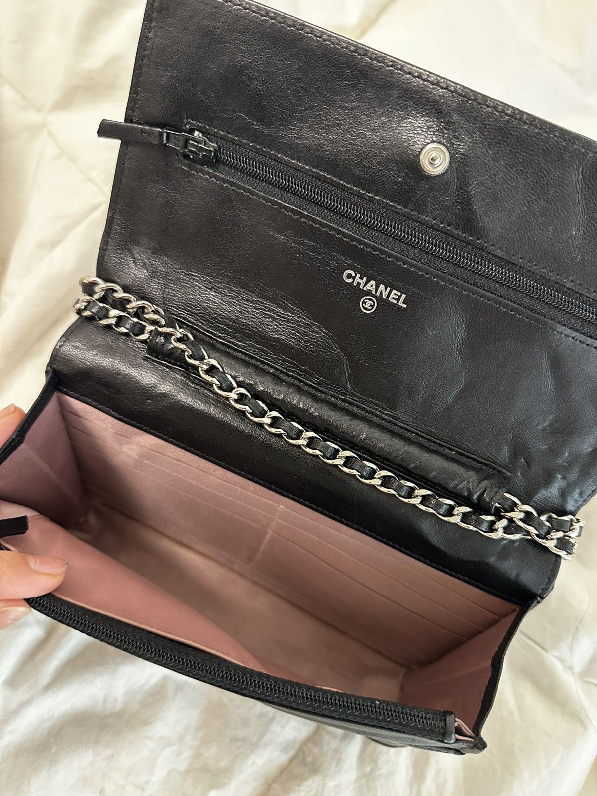 Chanel Vintage Chanel Camellia Wallet on Chain Size ONE SIZE - 4 Thumbnail