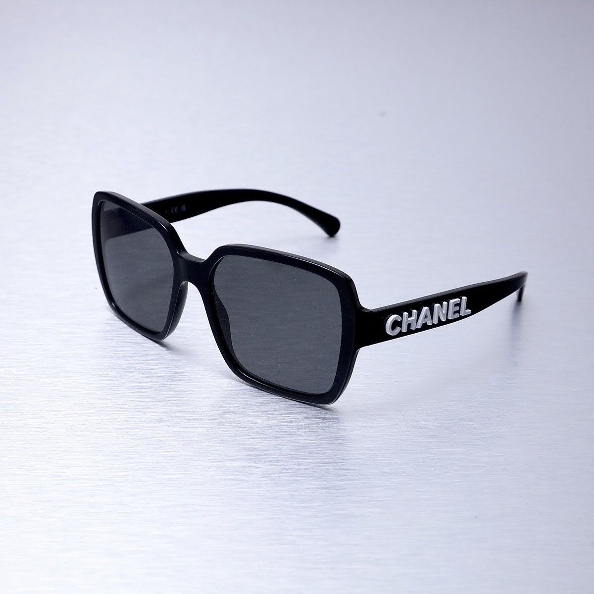 Chanel CHANEL 0CH5408 1026S4 SUNGLASSES Size ONE SIZE - 1 Thumbnail