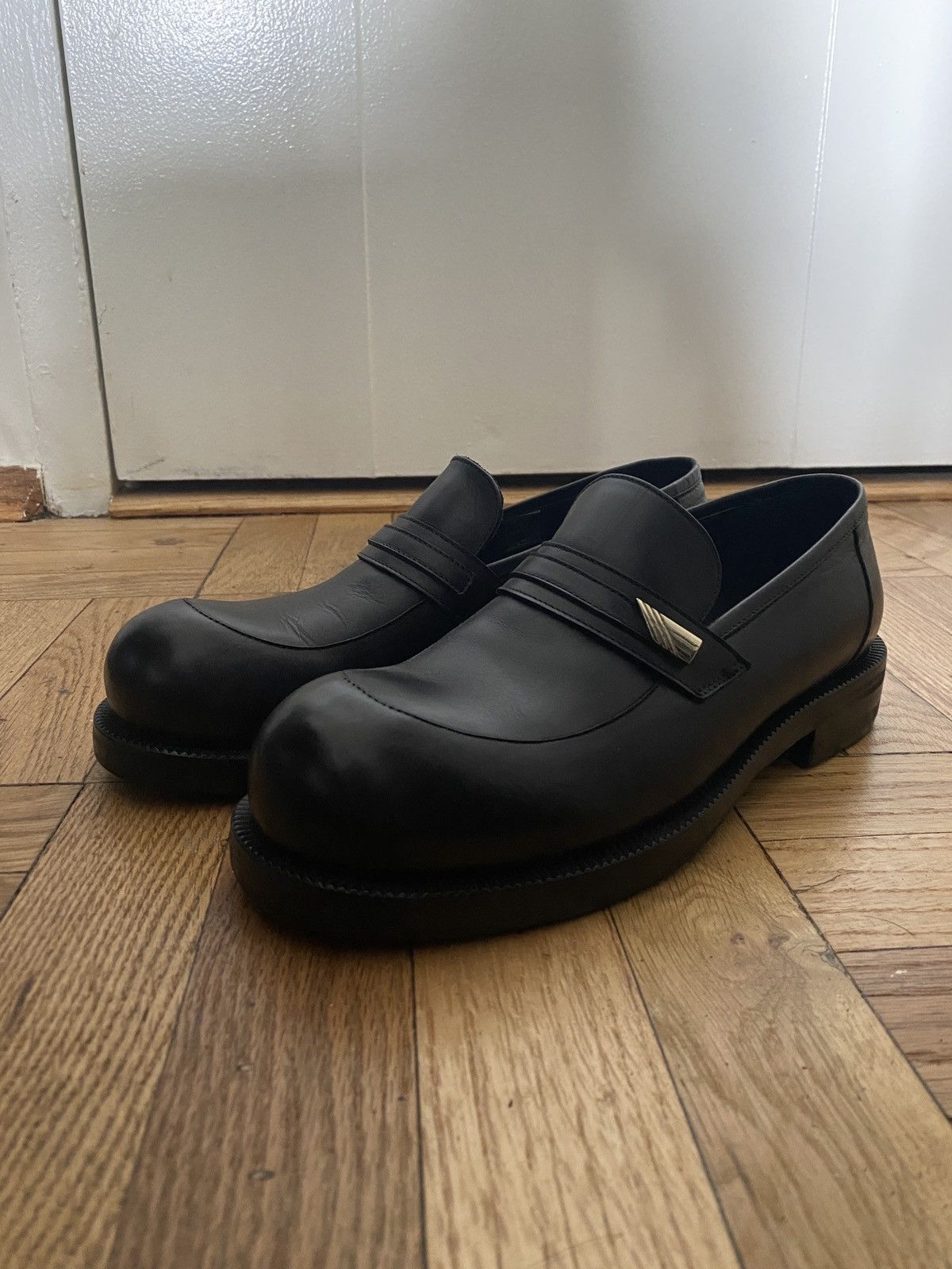 Pre-owned Martine Rose New  Bulb Toe Loafers Black Leather 41