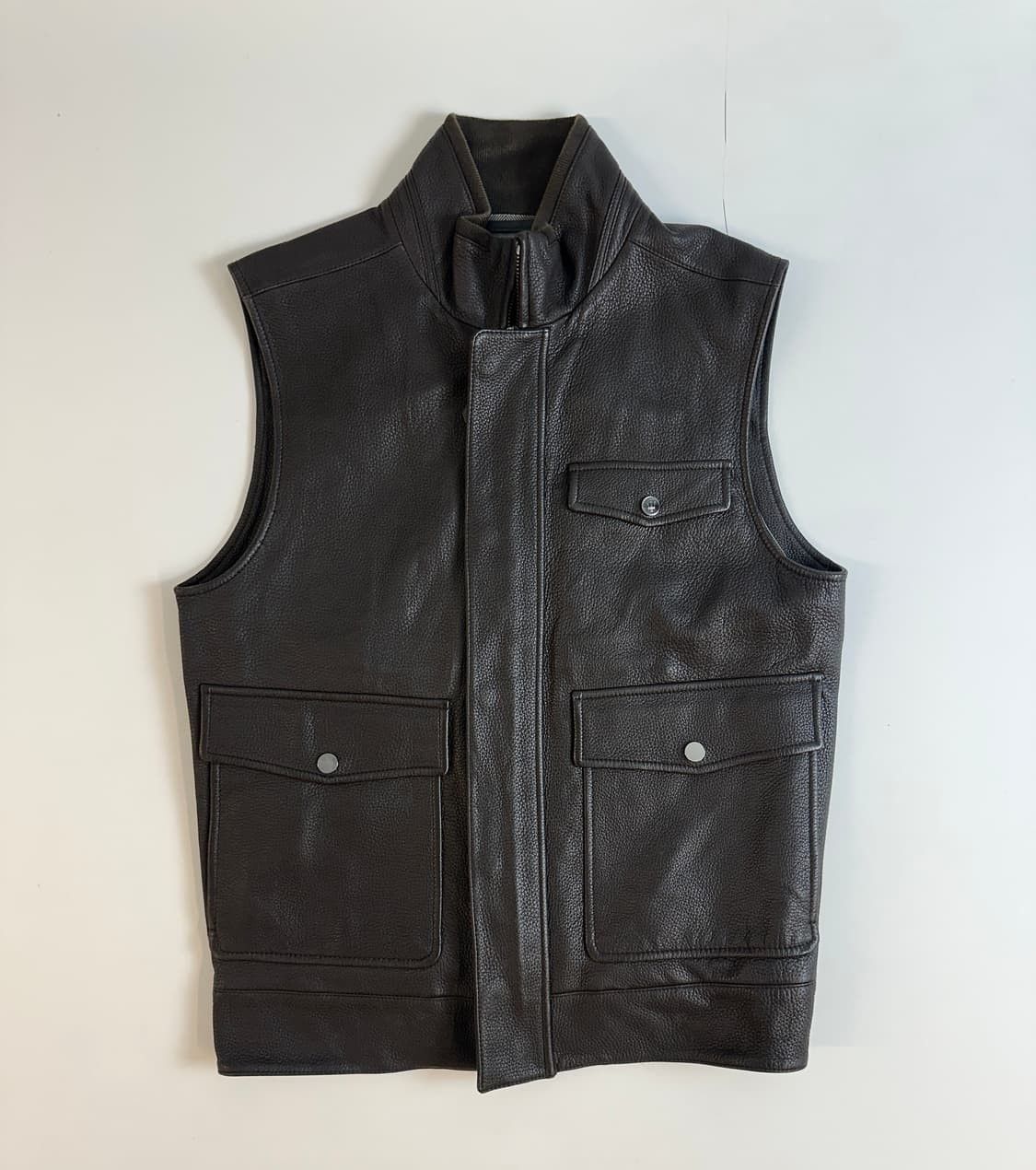Ermenegildo Zegna Ermenegildo Zegna x Maserati Deerskin Vest / Size 48 Size US M / EU 48-50 / 2 - 1 Thumbnail