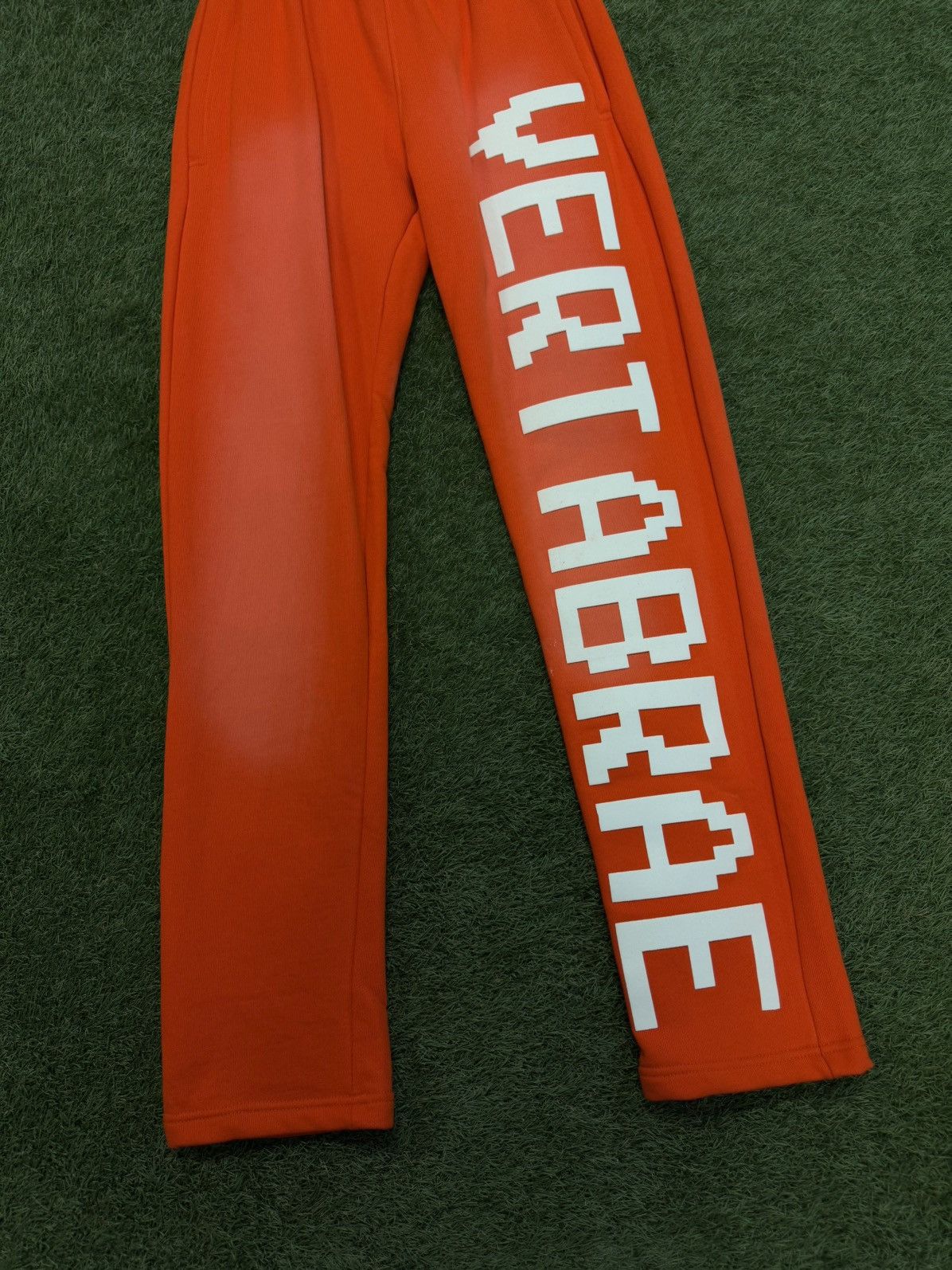 Vertabrae Vertabrae C-2 Sweatpants Orange Size XXL Size US 36 / EU 52 - 2 Thumbnail