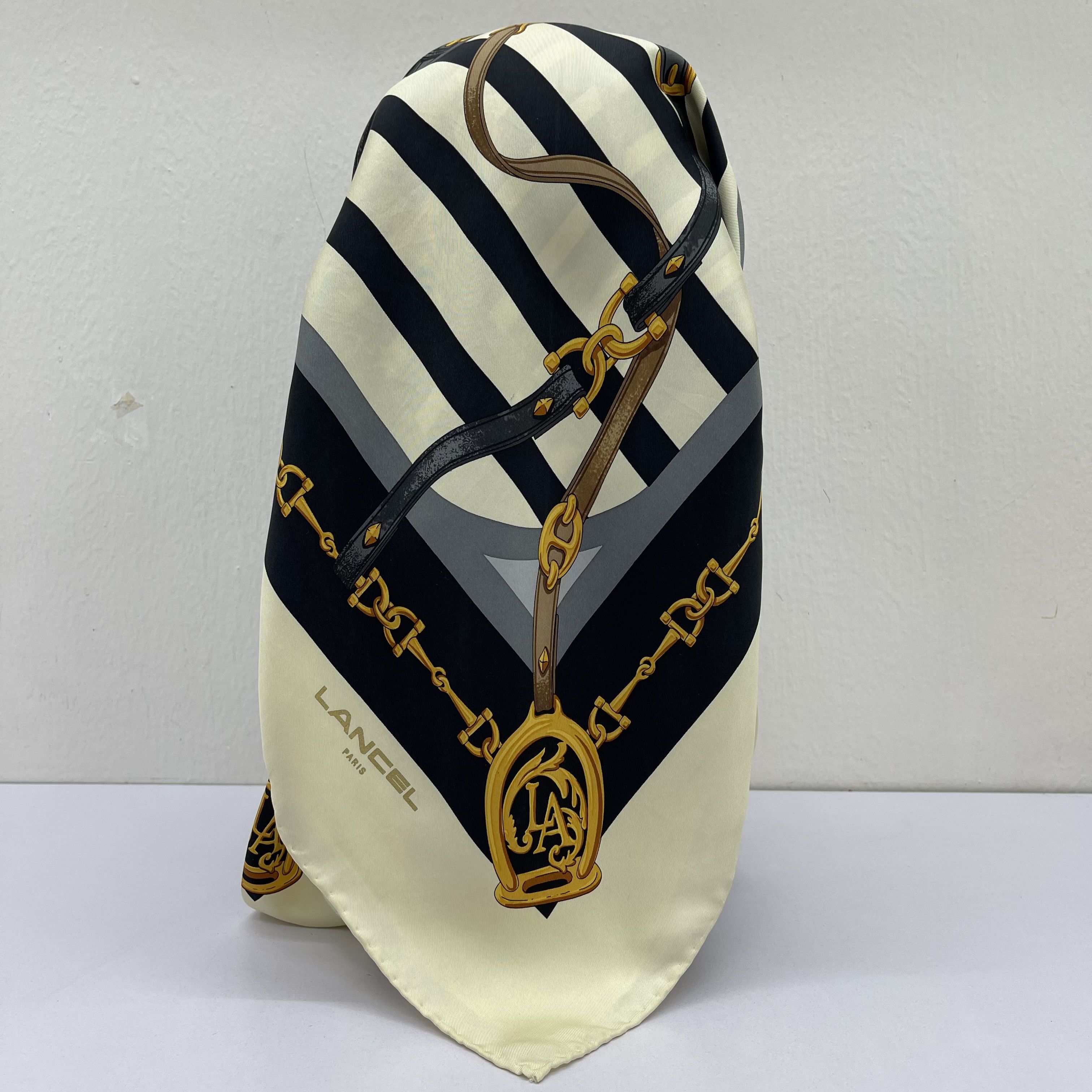 Lancel Vintage Lancel Silk Scarf Babushka - S7034 Size ONE SIZE - 3 Thumbnail