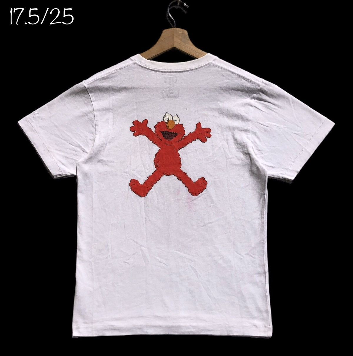 Kaws 🔥Accept Binding Offer🔥 Kaws x Sesame Street Size US S / EU 44-46 / 1 - 1 Thumbnail