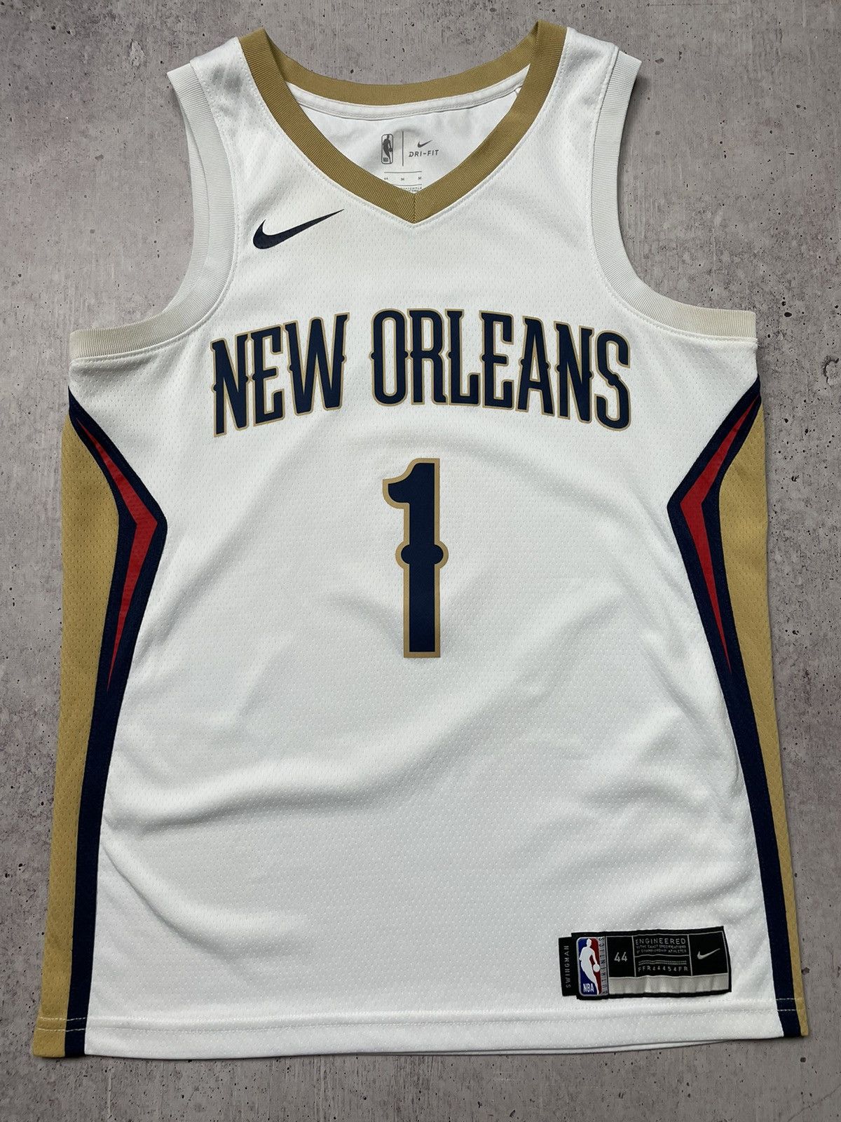 NBA × Nike Nike New Orleans Pelicans Zion Williamson Size US M / EU 48-50 / 2 - 1 Thumbnail