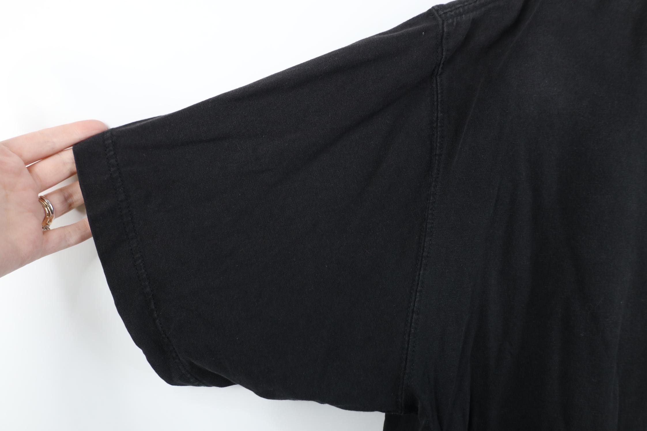 Vintage Vintage 90s Streetwear Cotton Short Sleeve T-Shirt Black Size US L / EU 52-54 / 3 - 7 Thumbnail