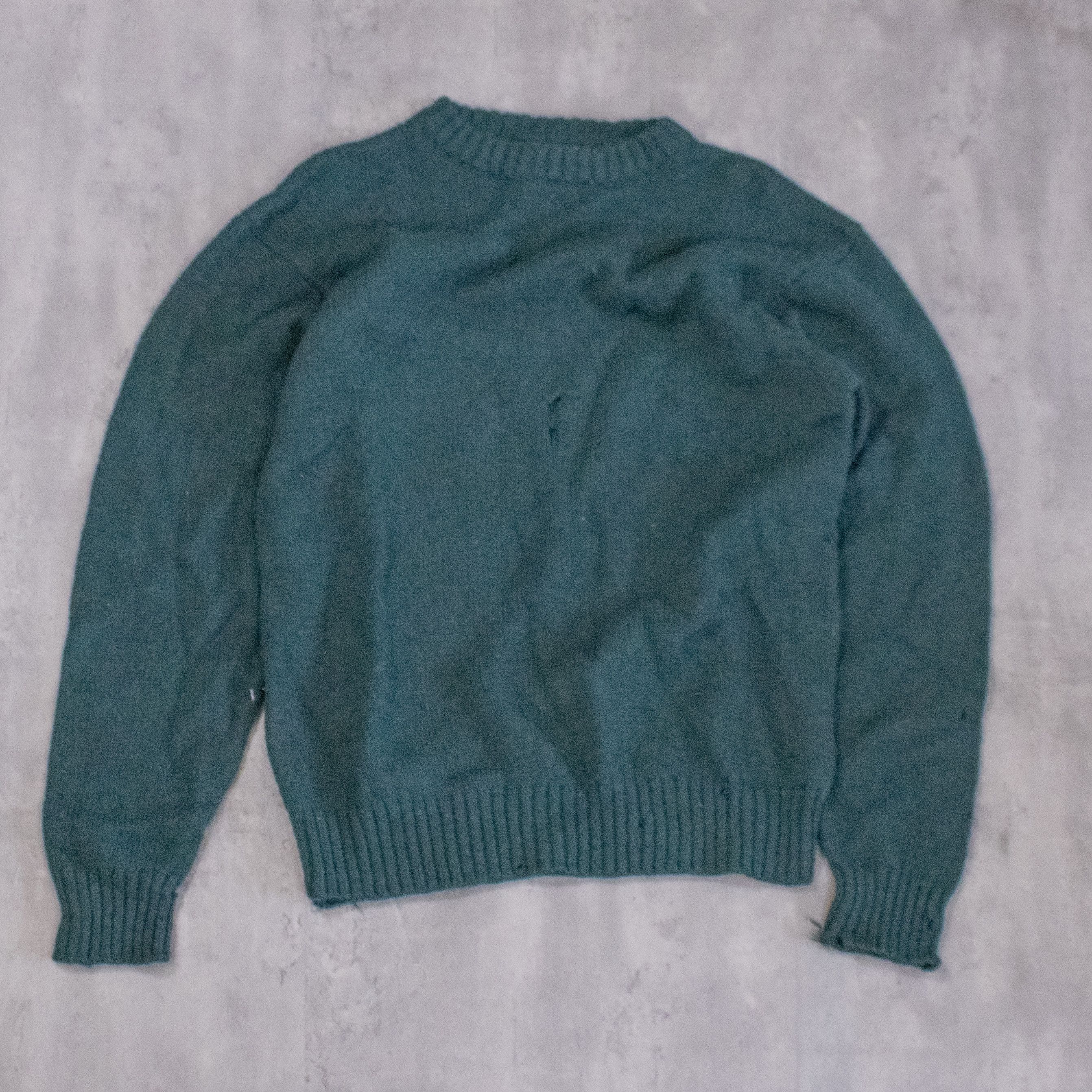 Vintage Vintage 1990's Distressed Green Kurt Cobin Style Crewneck Size US M / EU 48-50 / 2 - 3 Thumbnail