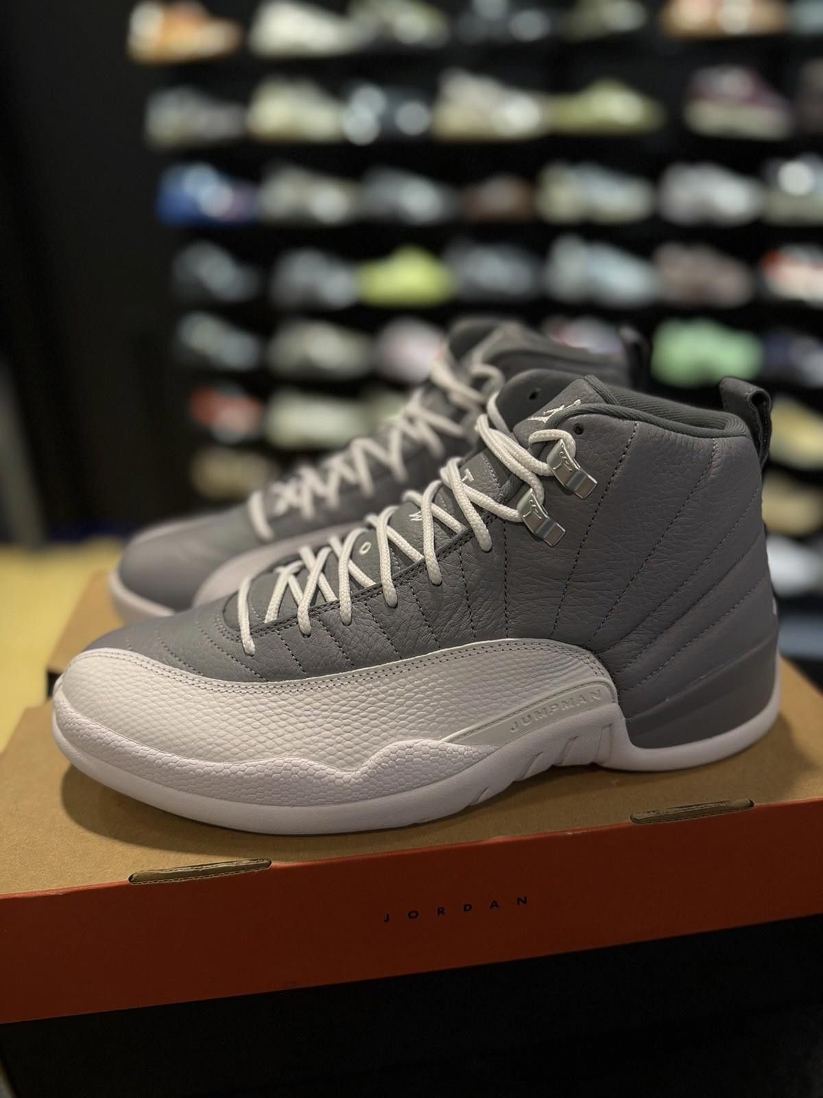 Jordan Brand Air Jordan 12 Retro Stealth CT8013-015 Size 11 New With Box Size US 11 / EU 44 - 10 Thumbnail