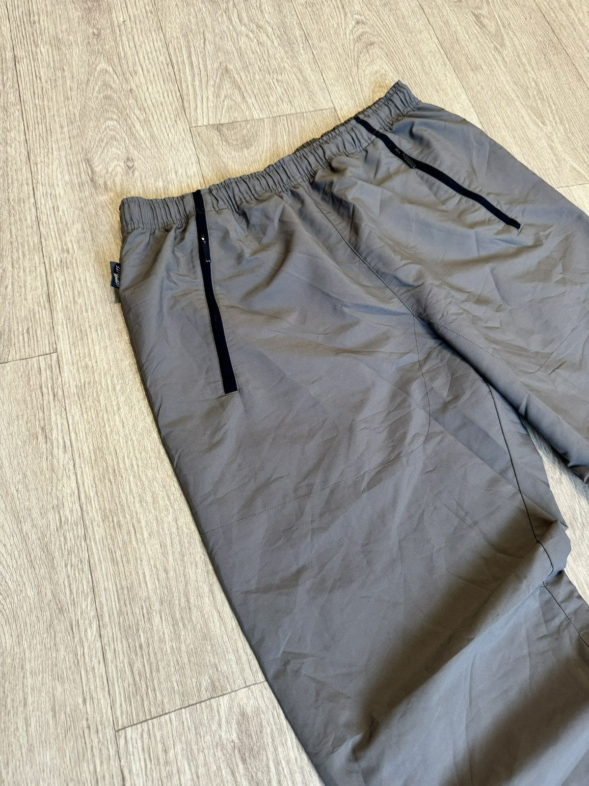 Adidas 🔷Vintage Adidas Nylon Drill Y2K Track Pants 2000s🔷 Size US 38 / EU 54 - 3 Thumbnail