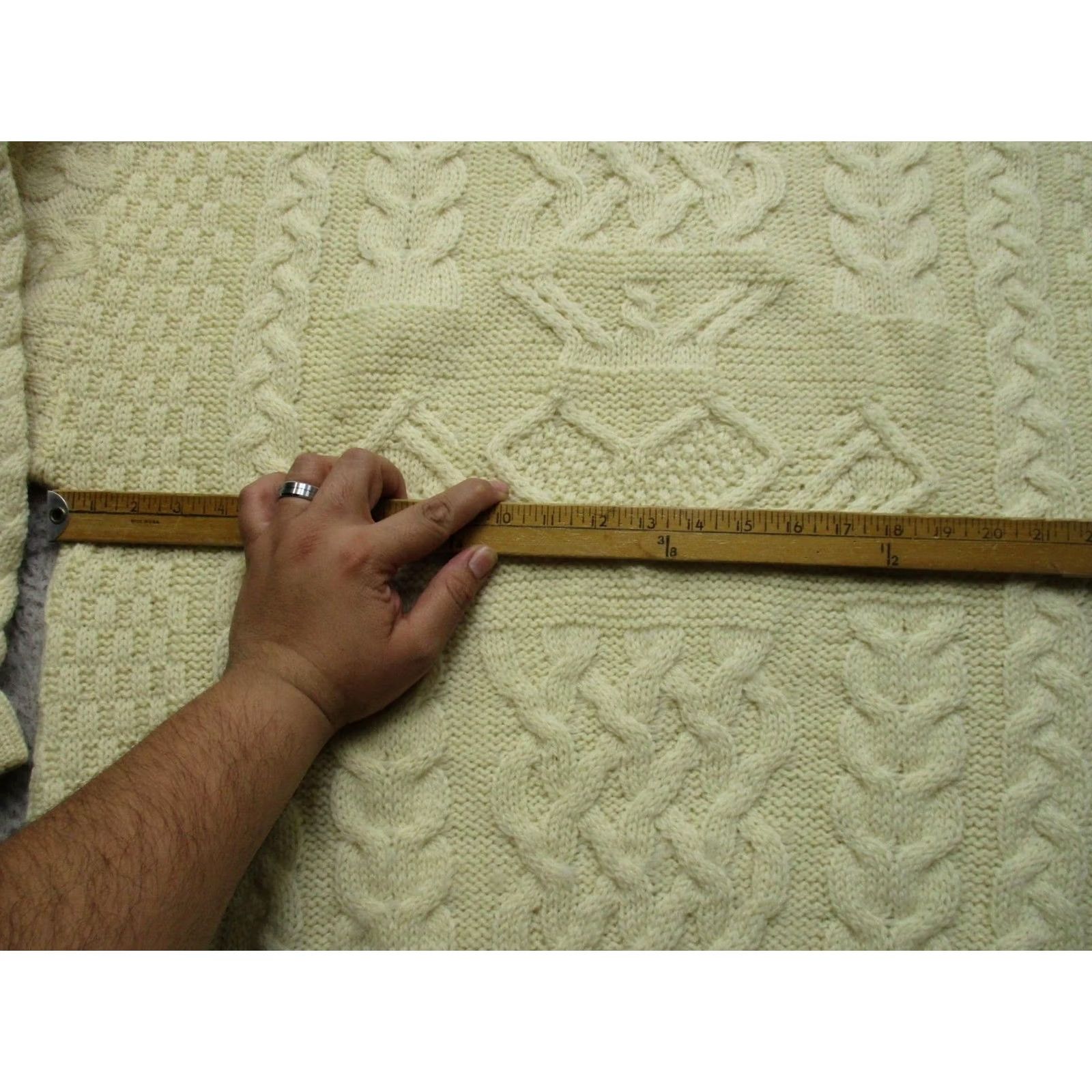 Vintage Aran Crafts Sweater Mens 2XL White Wool Cable Knit Crewneck Ireland Fisherman Size US XXL / EU 58 / 5 - 5 Thumbnail