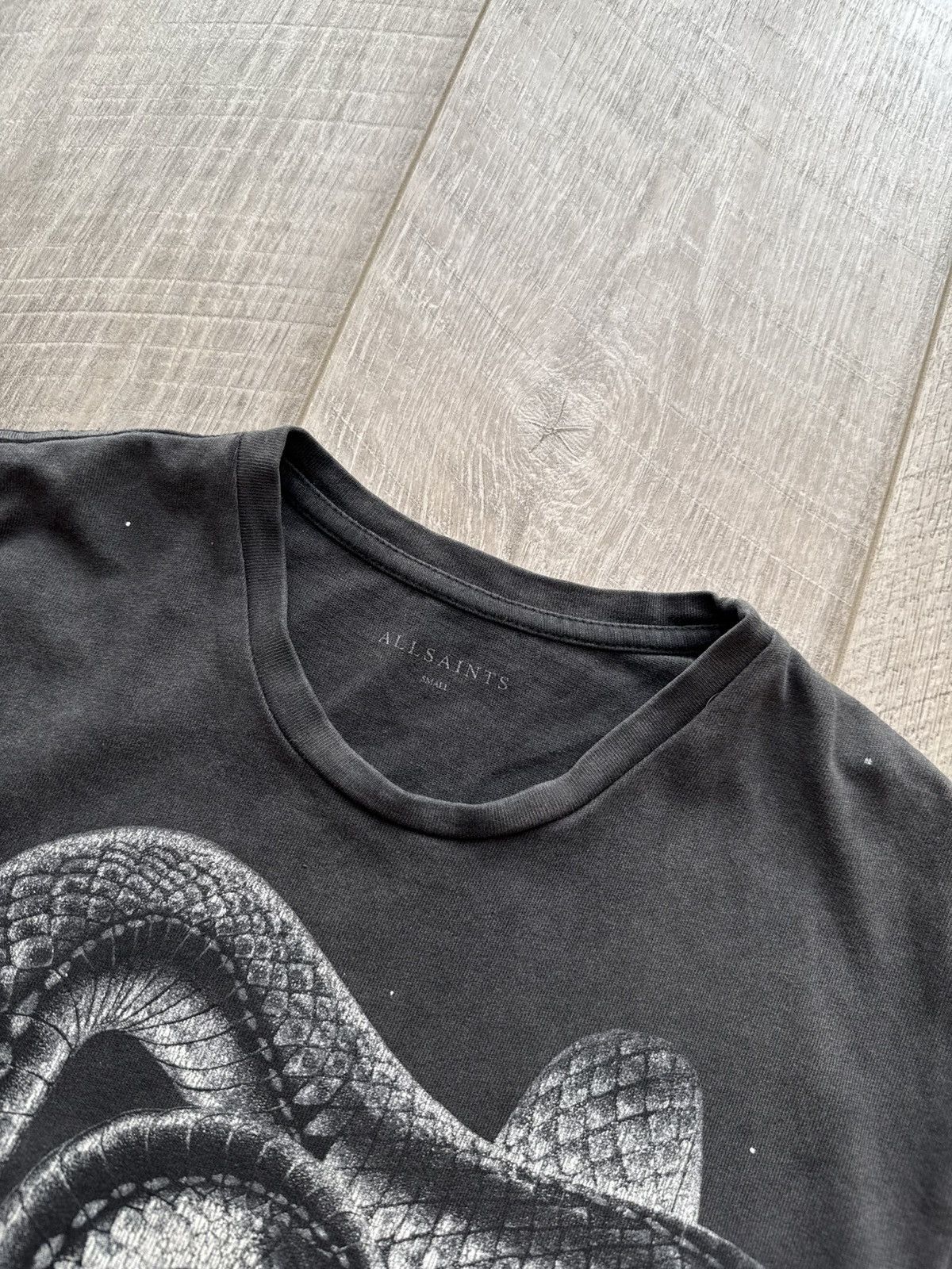 Allsaints Allsaints Taipan SS Crew snake skull wash faded t shirt Size US S / EU 44-46 / 1 - 5 Thumbnail