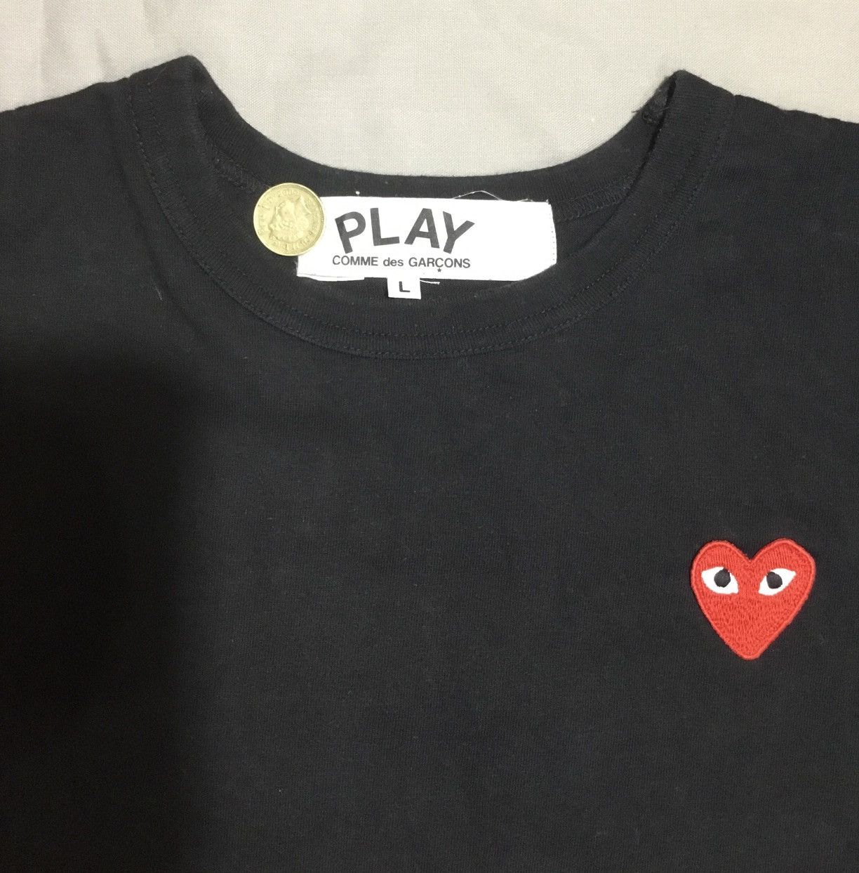 Other Comme des Garçons Play T-Shirt with Red Heart Logo Size US L / EU 52-54 / 3 - 2 Thumbnail