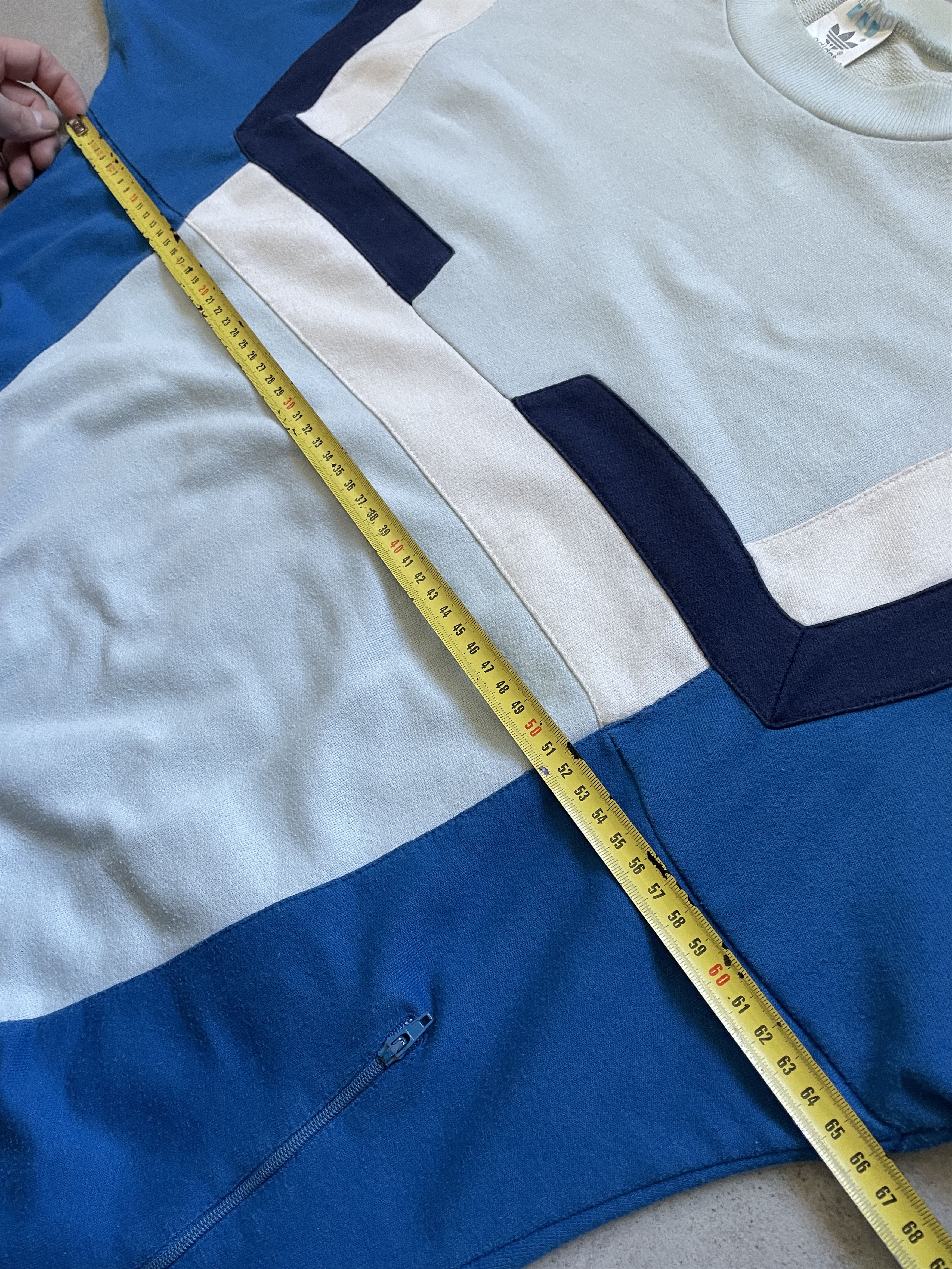 Adidas VINTAGE ADIDAS 90S BOXY BLUE BLOKECORE CREWNECK Size US M / EU 48-50 / 2 - 4 Thumbnail