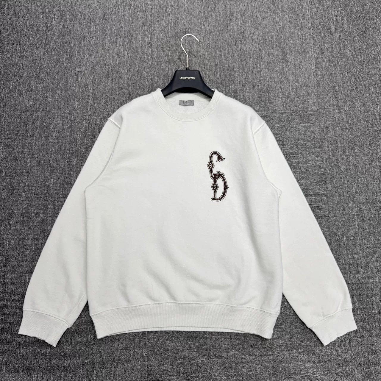 Dior Dior CD Embroidered Sweatshirt Size L Size US L / EU 52-54 / 3 - 1 Thumbnail