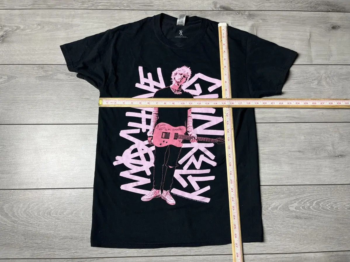 Band Tees Machine Gun Kelly Tshirt size Medium Size US M / EU 48-50 / 2 - 6 Thumbnail