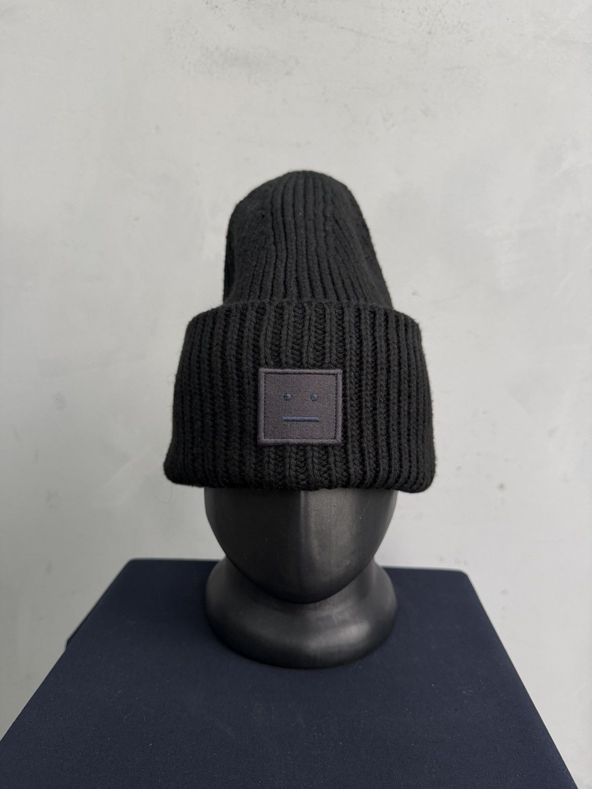 Acne Studios Acne Studios Pansy Beanie Hat Wool Black Size ONE SIZE - 4 Thumbnail