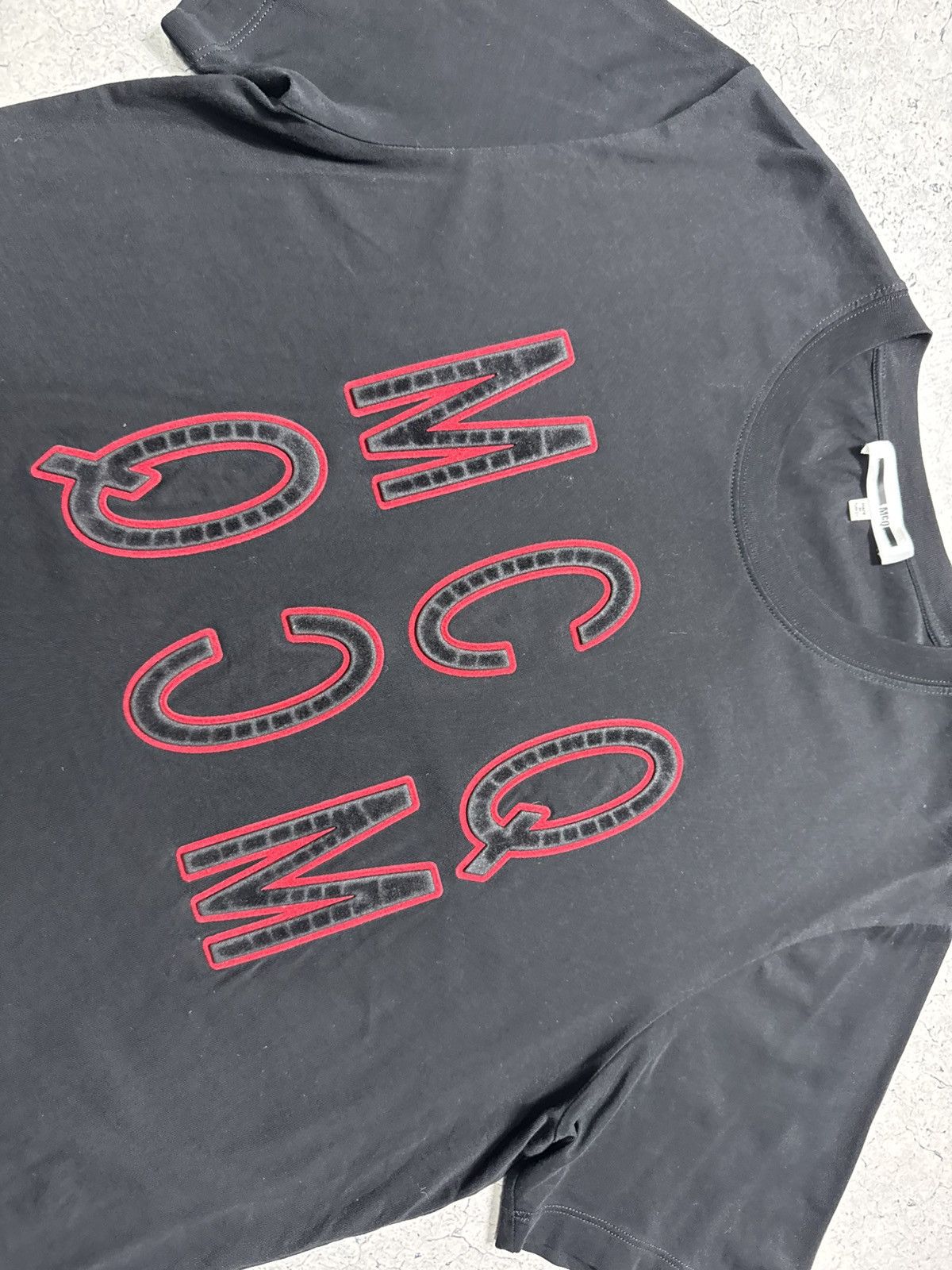 Alexander McQueen Alexander Mcqueen MCQ Vintage Luxury T-Shirt Big Logo Size US XXL / EU 58 / 5 - 4 Thumbnail