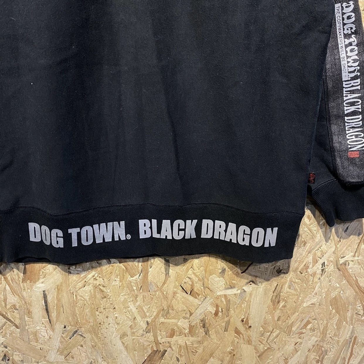 Dogtown Vintage 90s Dogtown Black Dragon Sweatshirt Size US XL / EU 56 / 4 - 6 Thumbnail