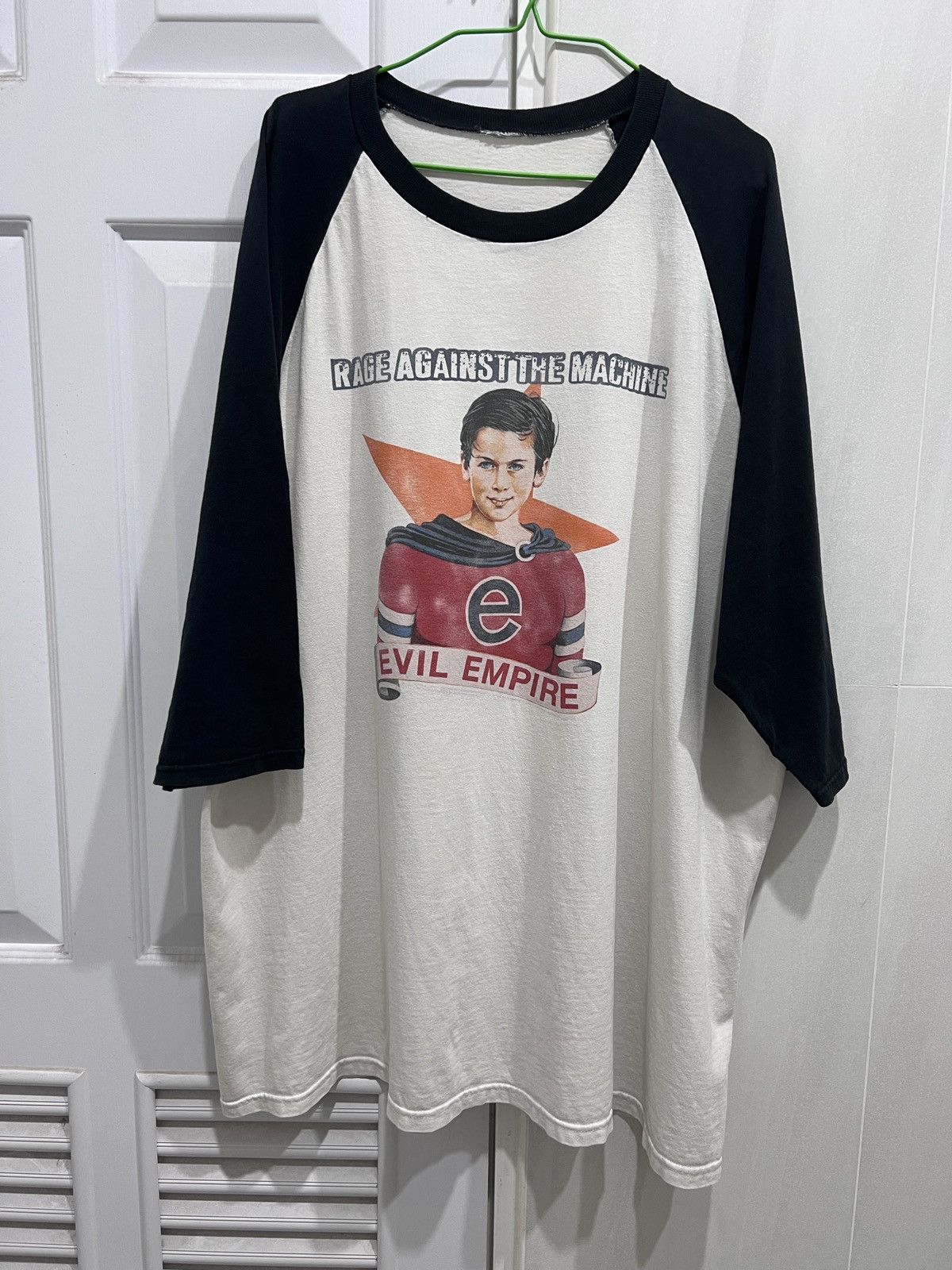 Band Tees Vintage 90s 1996 Rage Against The Machine Tee 2XL Oversized Size US XXL / EU 58 / 5 - 2 Thumbnail
