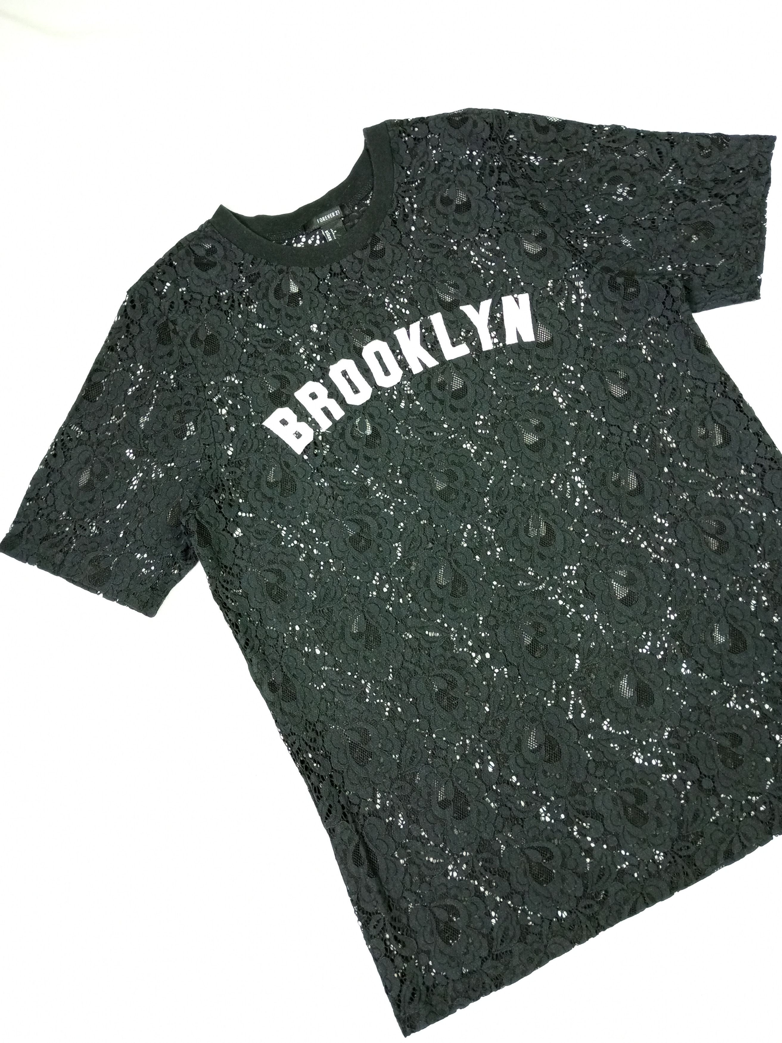 Forever 21 × Japanese Brand " Cut Wash Tag" FOREVER 21 Brocade Gothic Style T Shirt Size L / US 10 / IT 46 - 3 Thumbnail