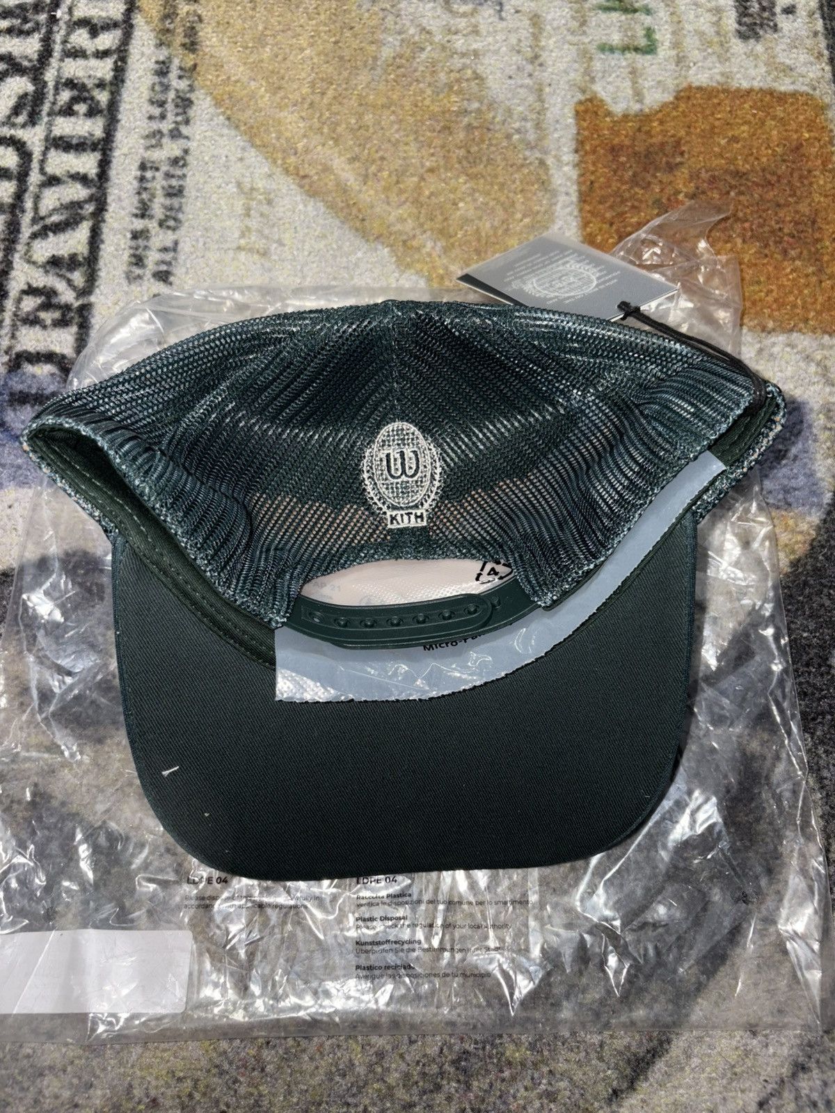 Kith × Ronnie Fieg × Wilson Kith x Wilson Polyfoam Nolan Trucker Hat Stadium Size ONE SIZE - 3 Thumbnail